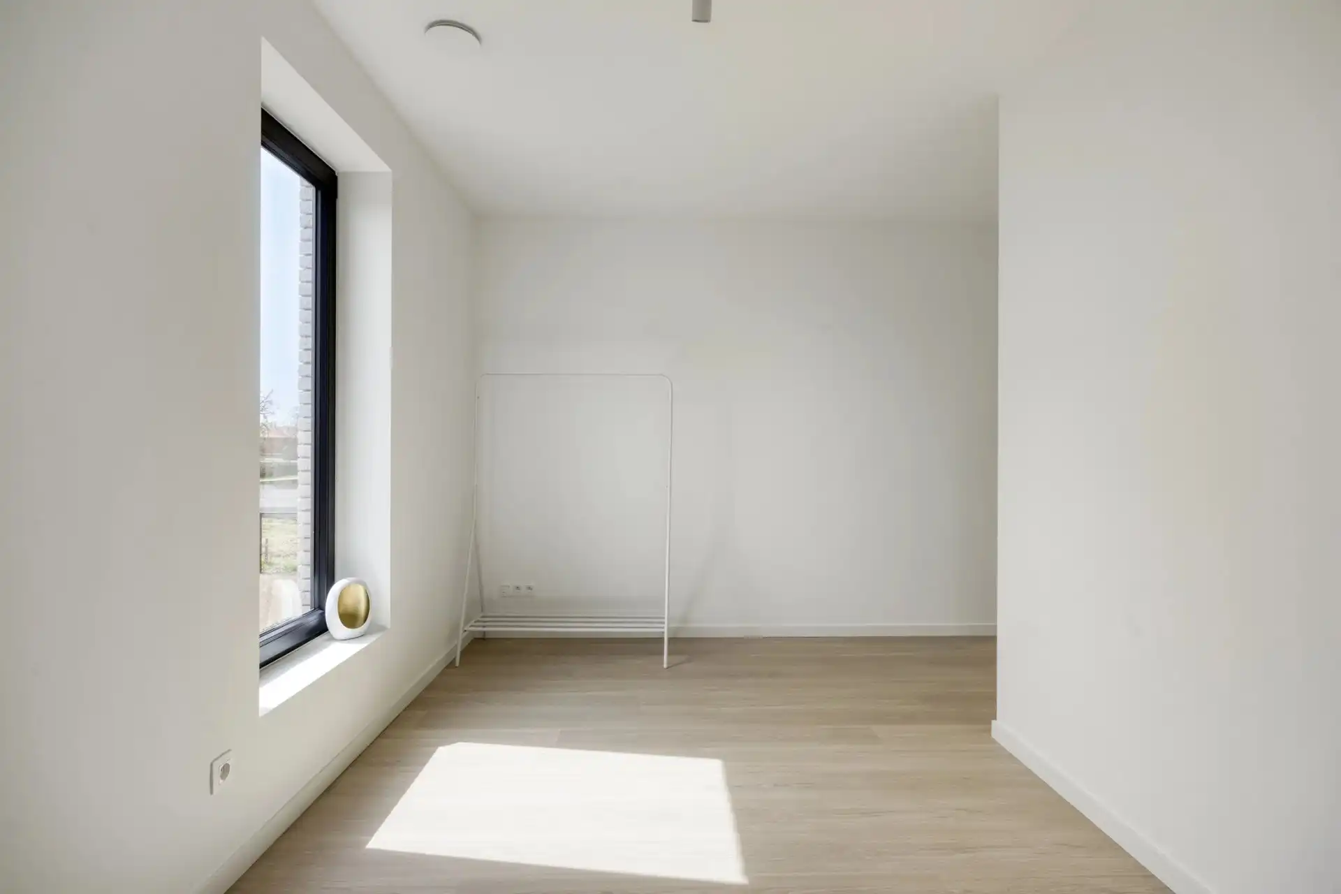 NIEUWBOUWPROJECT: AGNETA ZES MODERNE ENERGIEZUINIGE WONINGEN IN MILLEN foto 9