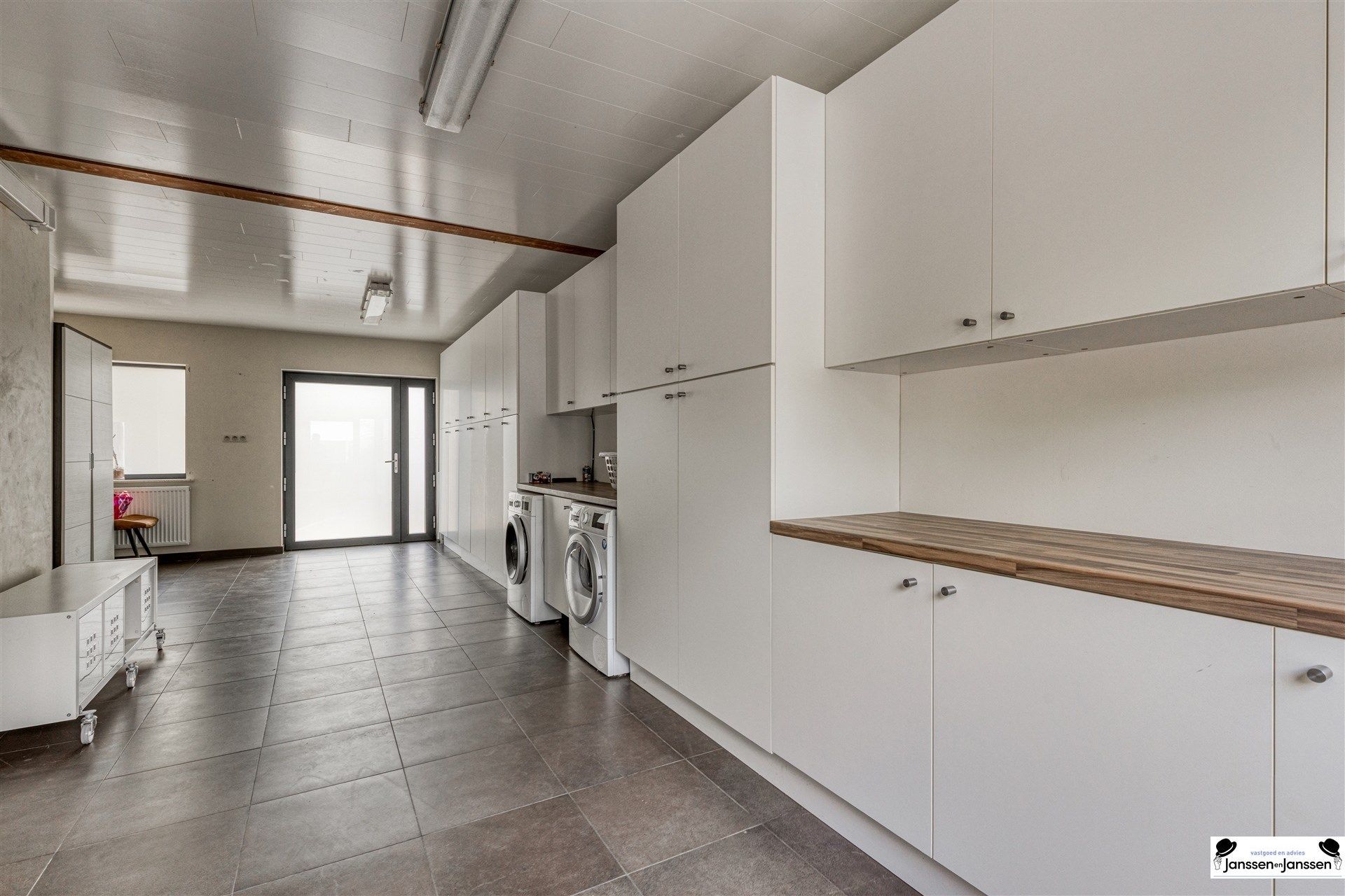 Huis met mogelijkheid tot kangoeroewoning!!! foto 3