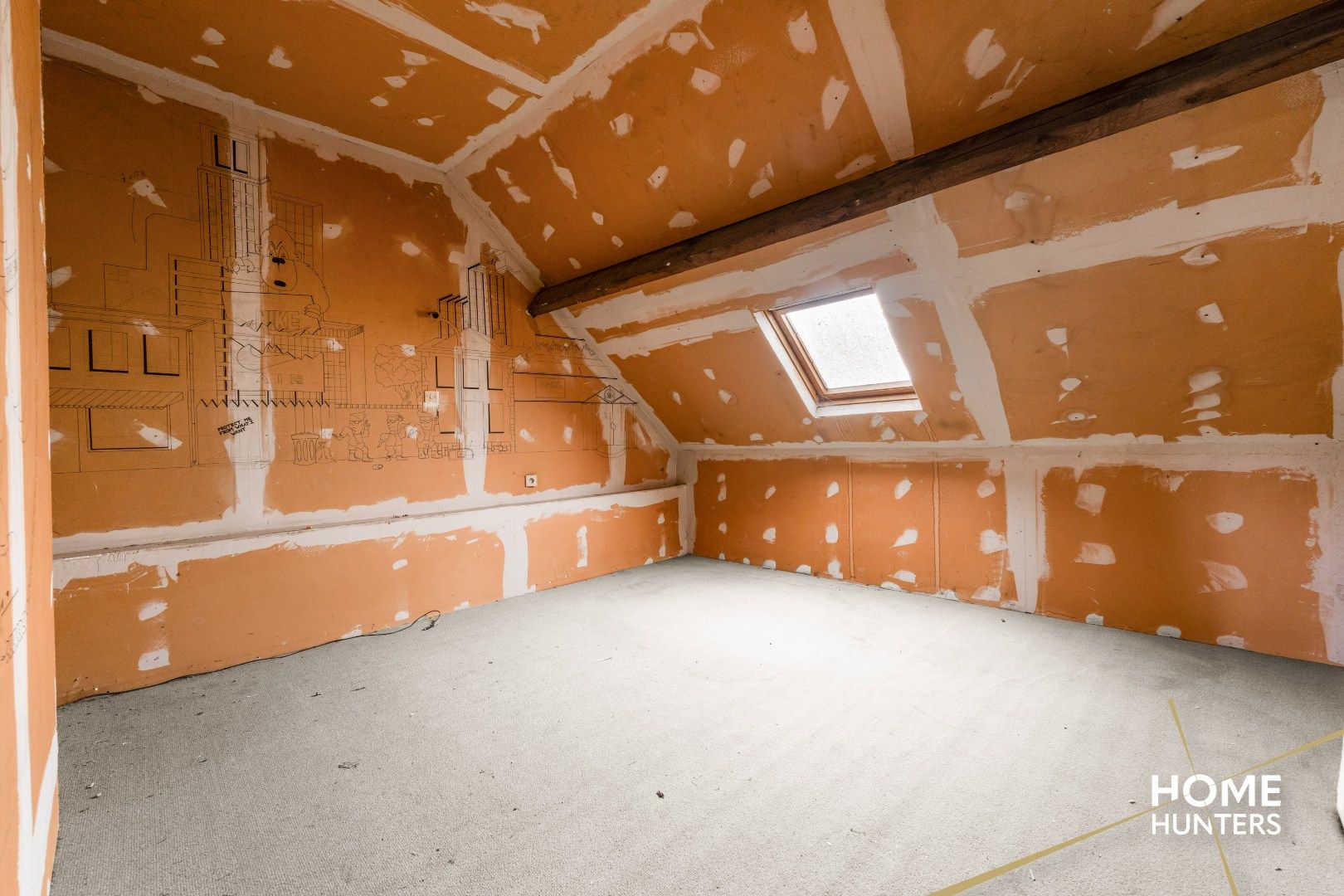 Charmante te renoveren rijwoning met 3 slaapkamers en diepe tuin op centrale ligging in Menen foto 18