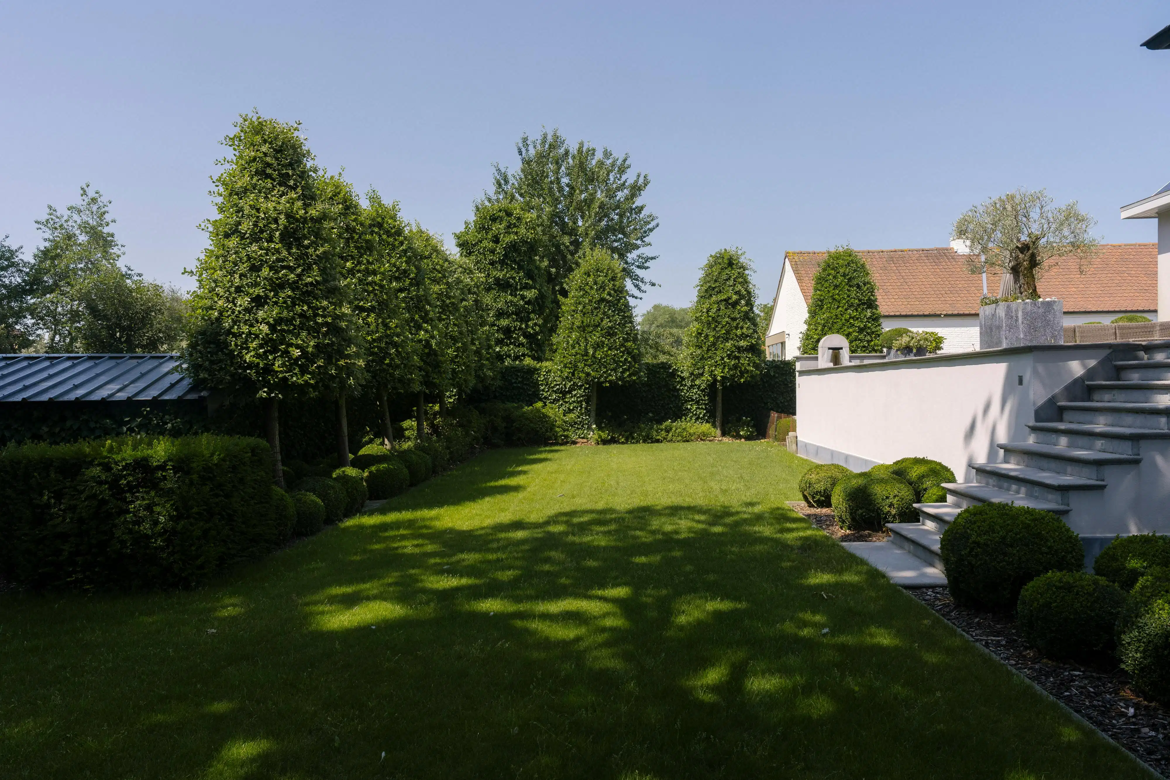Exclusieve instapklare villa met ruime tuin in Oostduinkerke foto 21