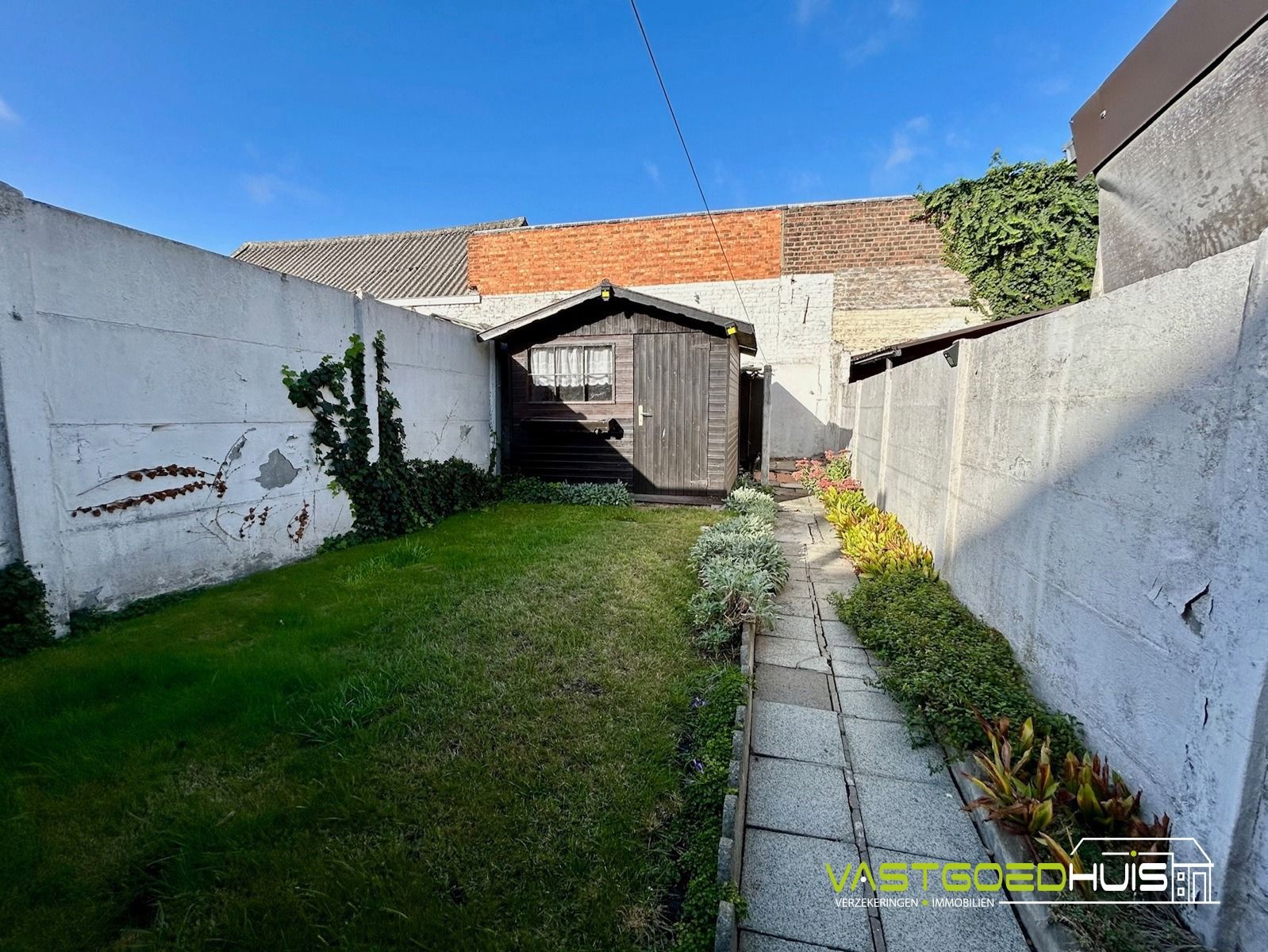 Te renoveren stadswoning met tuin  foto 20
