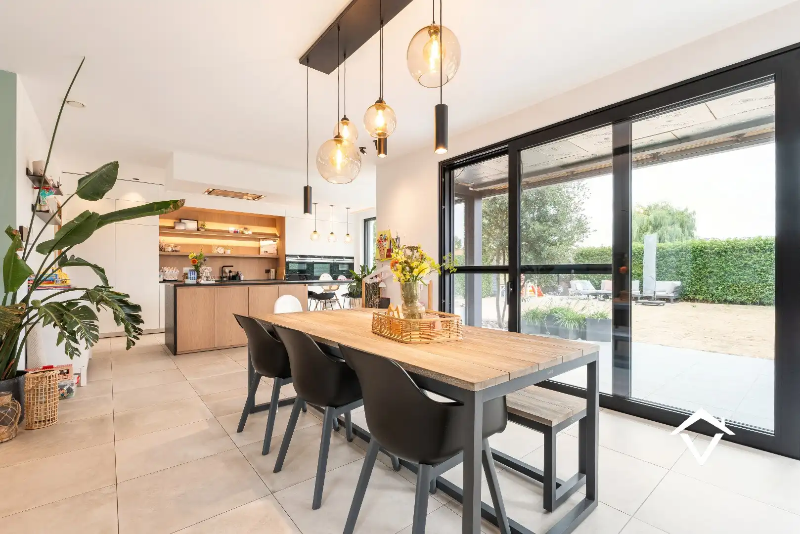 Exclusieve, energiezuinige villa met 247 m² bewoonbare oppervlakte, volledig onderkelderd en gelegen in een rustige doodlopende straat foto 9