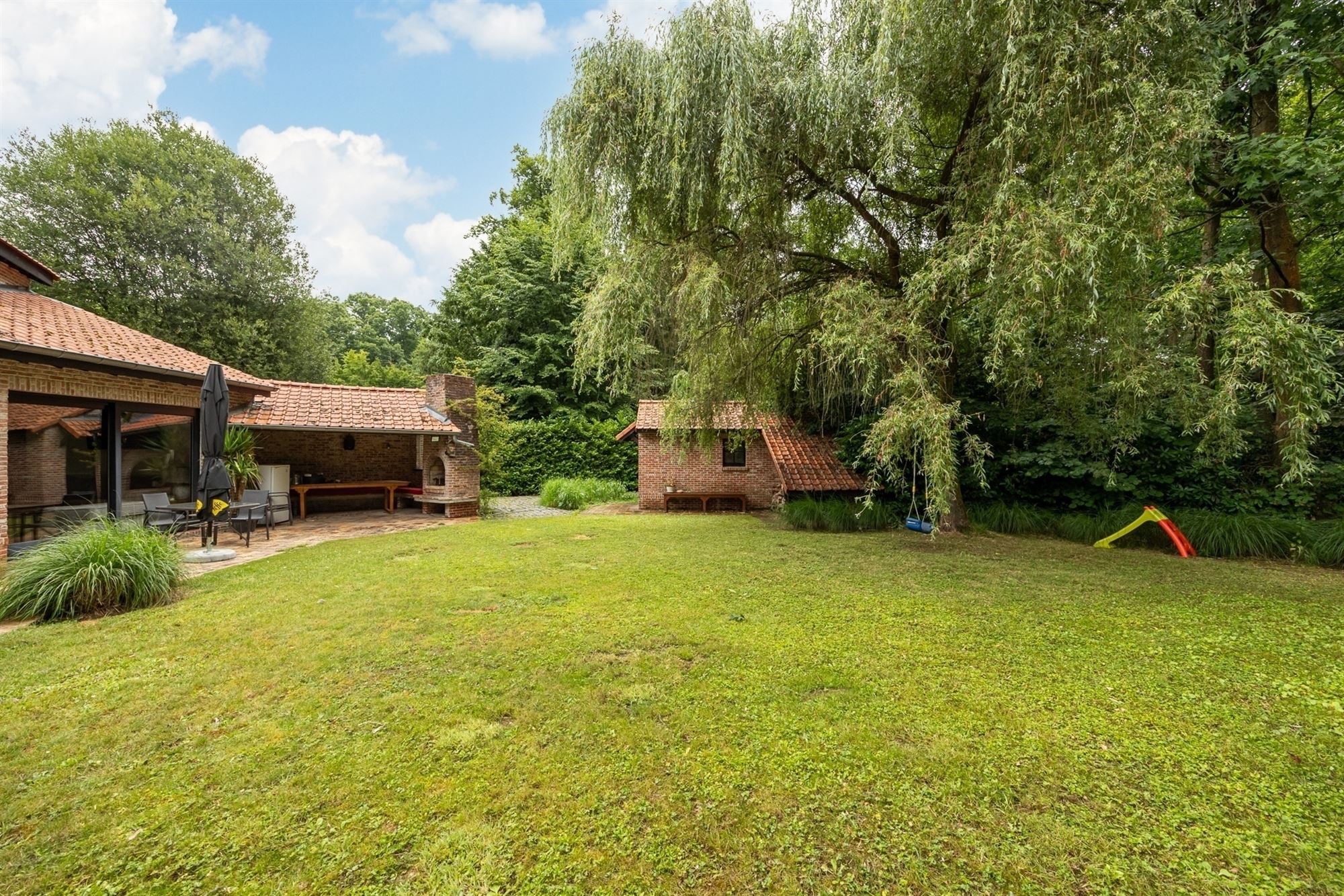 Villa met welness en binnenzwembad foto 27