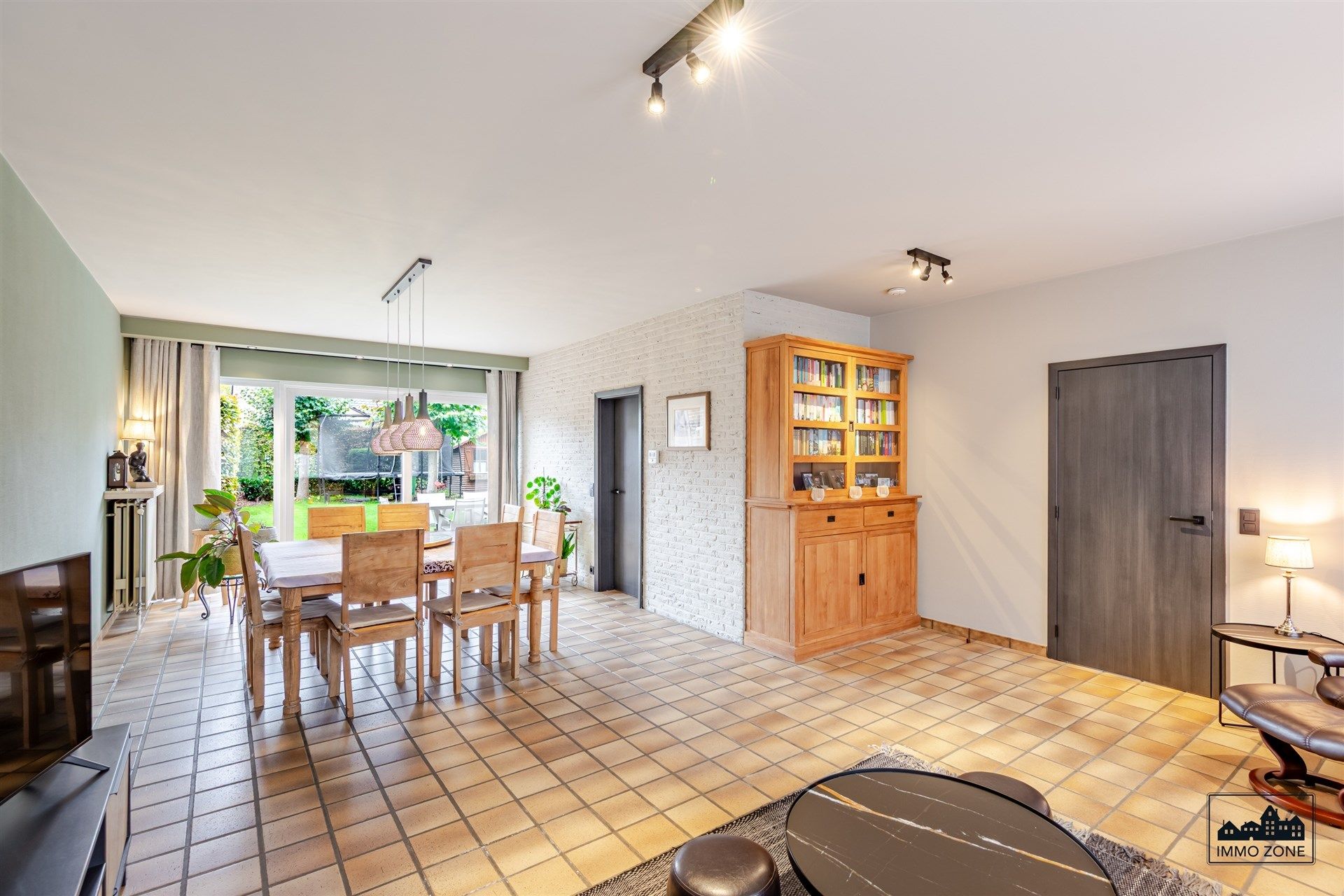 Instapklare gezinswoning met 5 slaapkamers in Sint-Niklaas foto 4