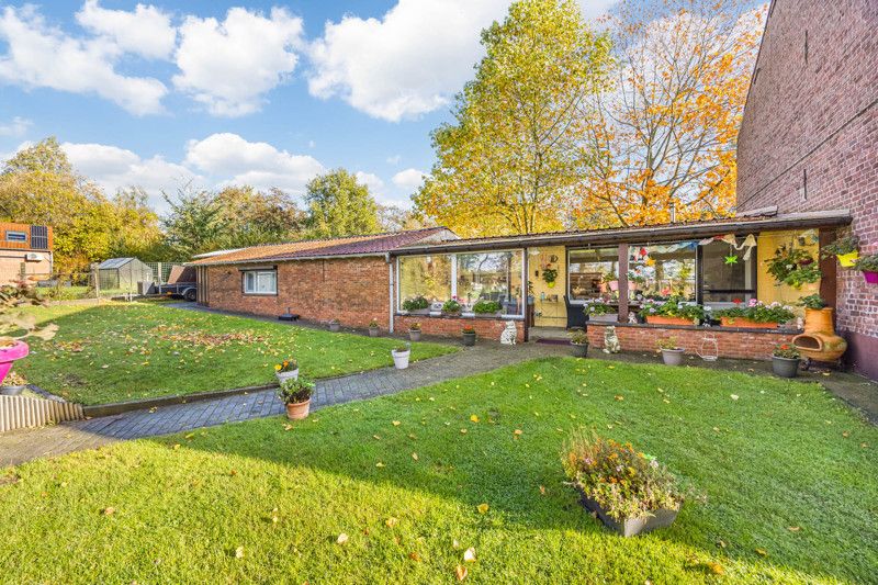 Zeer goed en rustig gelegen, instapklare woning met tuin foto 4