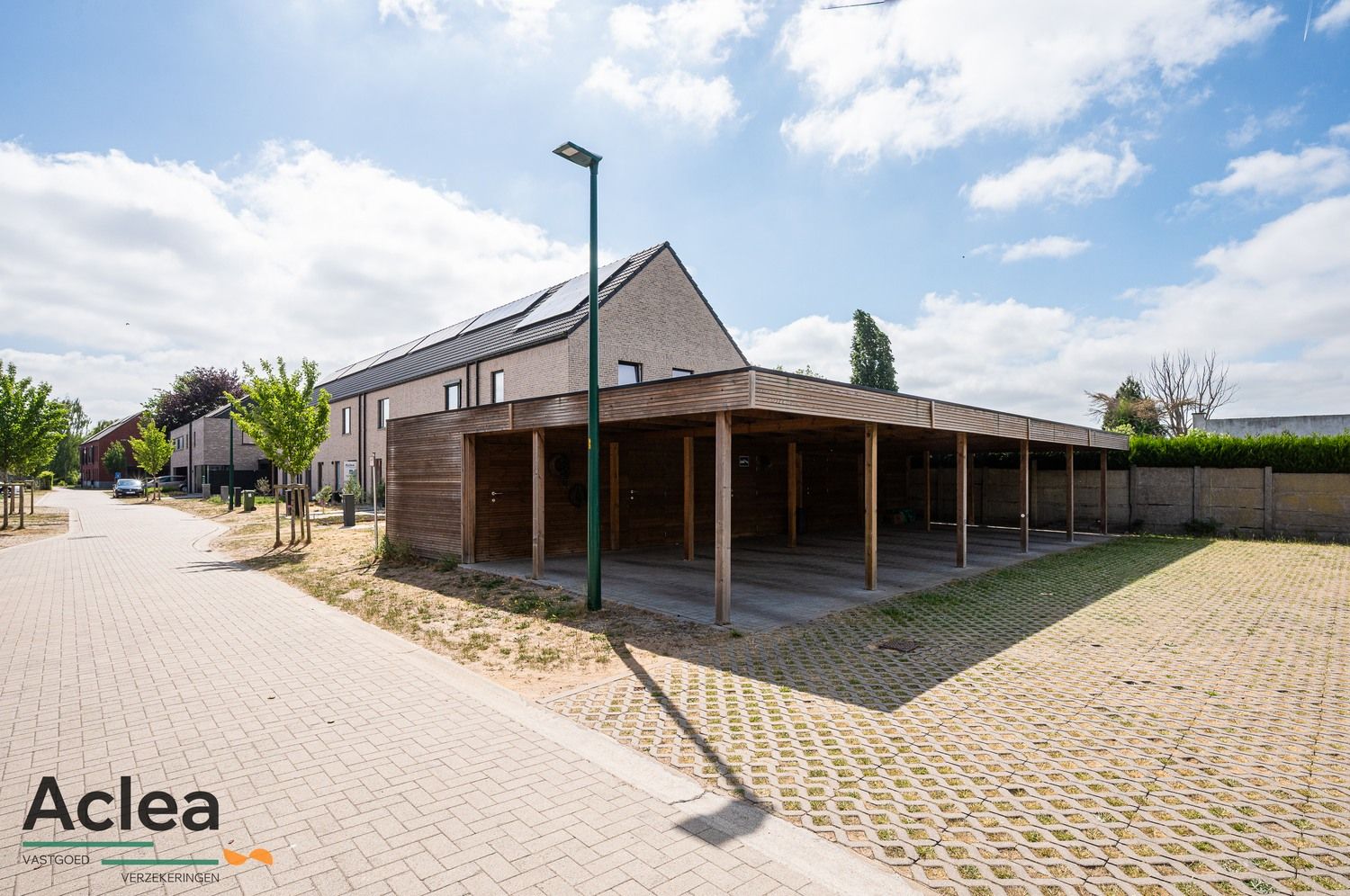 Recente energiezuinige woning met 3 tot 4 slpks foto 32