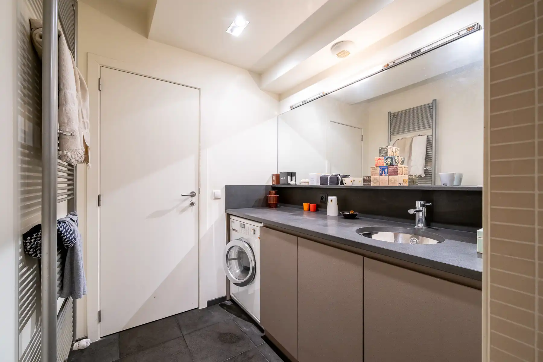 Elegant appartement met zijdelings zeezicht in het Zoute foto 15