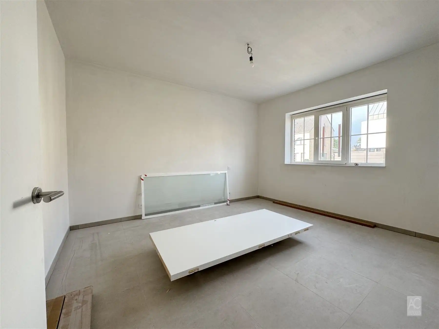 Appartement met terras foto 10