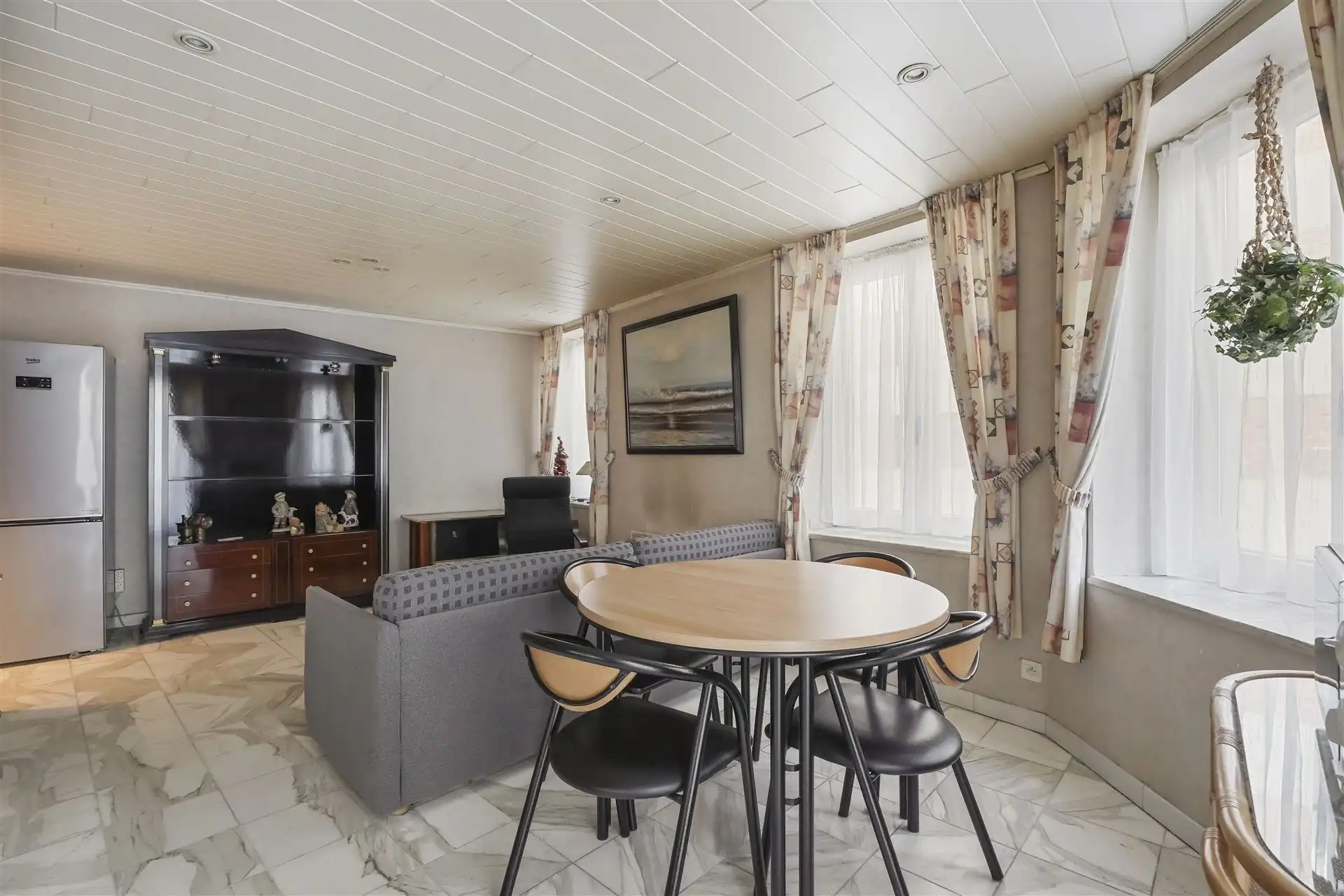 Hoofdfoto van de publicatie: SLAAPHOEK / CENTRALE LIGGING