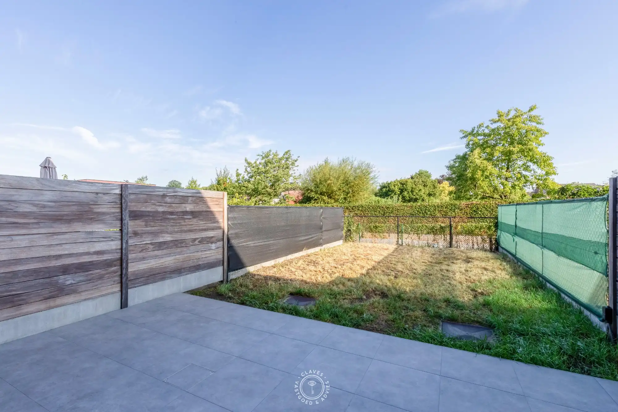 Praktische nieuwbouw woning met tuin en garage foto 5