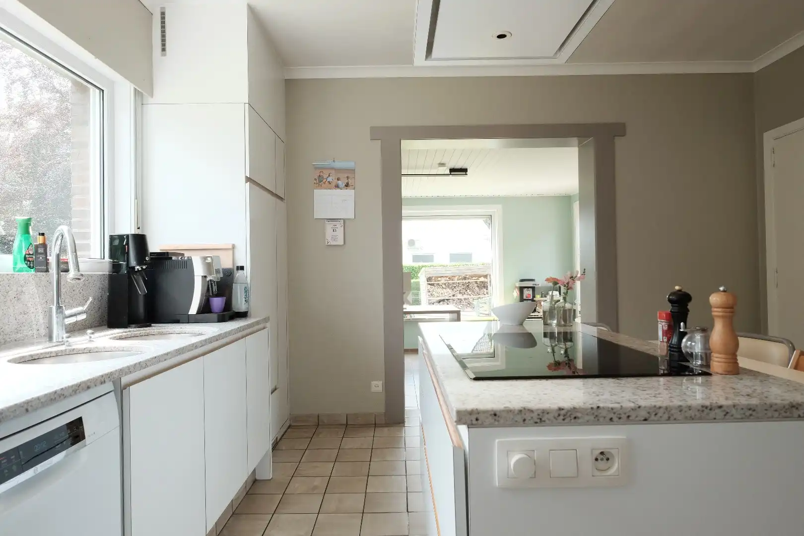 Alleenstaande gelijkvloerse woning op ruim perceel van 1.748 m² in Hooglede foto 15