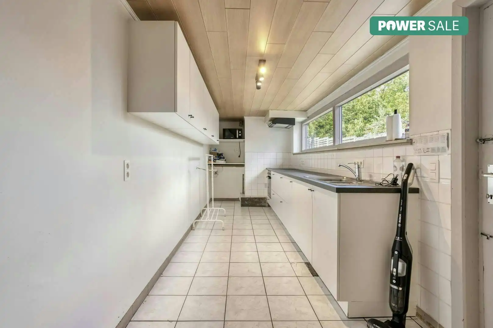 Woning met 4 slaapkamers en tuin te Moorslede met EPC C!!! foto {{pictureIndex}}