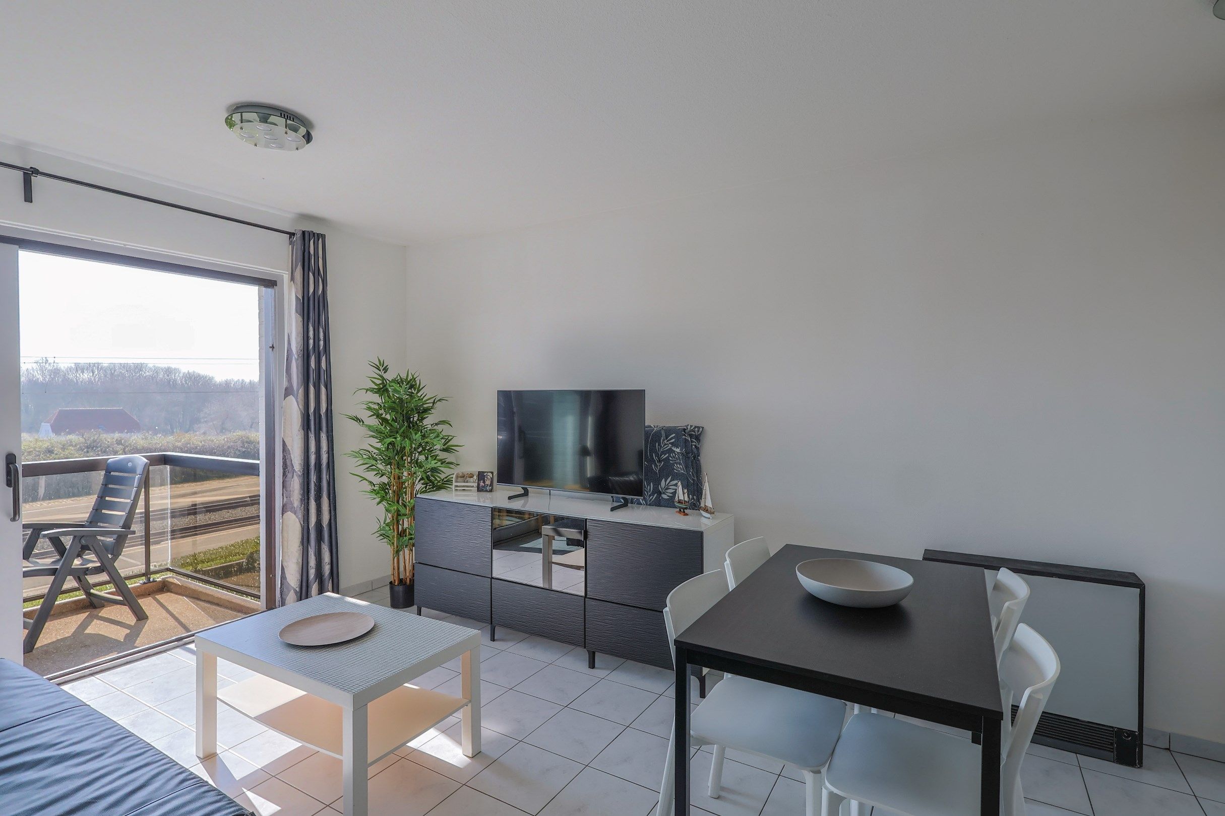 Zonnige studio op wandelafstand van de zee in Oostduinkerke foto 8