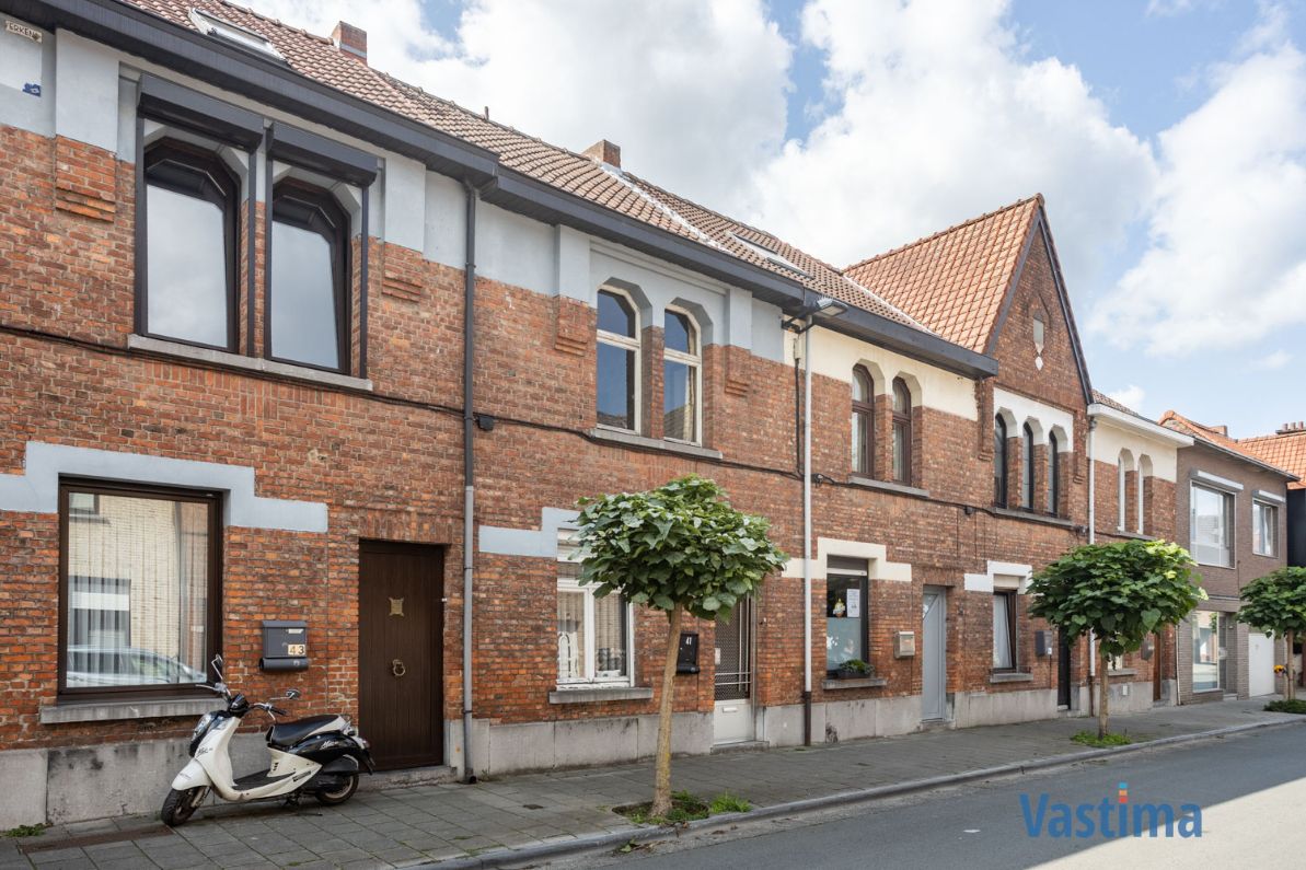 Renovatieproject met tuin nabij centrum Aalst foto 3