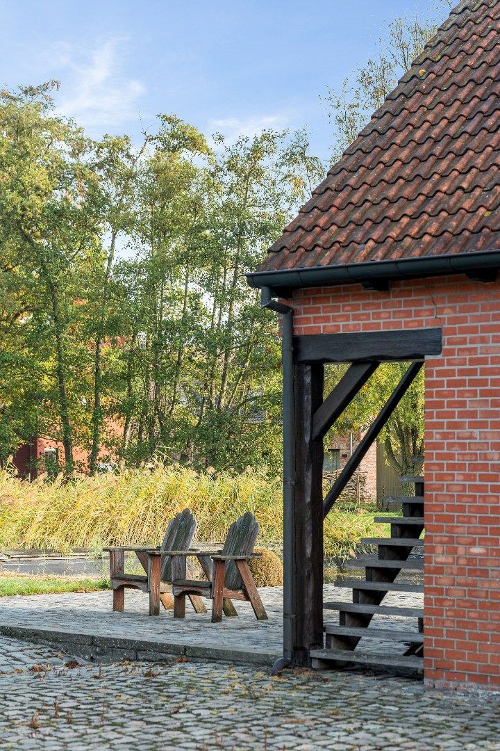 Karaktervolle hoeve met bijgebouwen en verzorgde tuin in Ledegem foto 20
