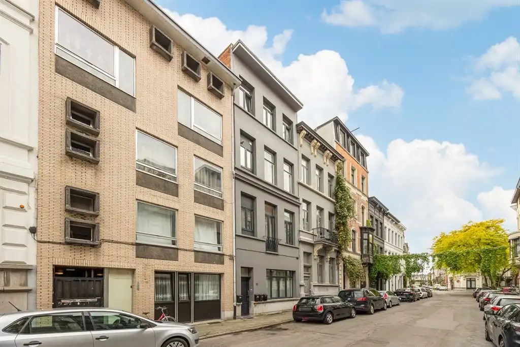Instapklaar gelijkvloersappartement op toplocatie foto 13