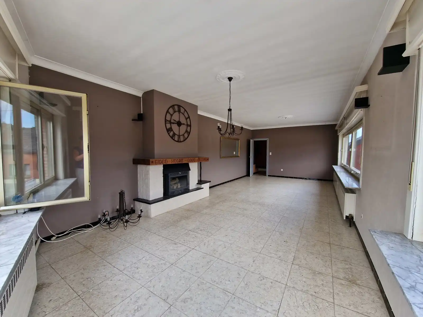 Polyvalente garage 600m² met appartement te Ransberg (Linter) foto 5