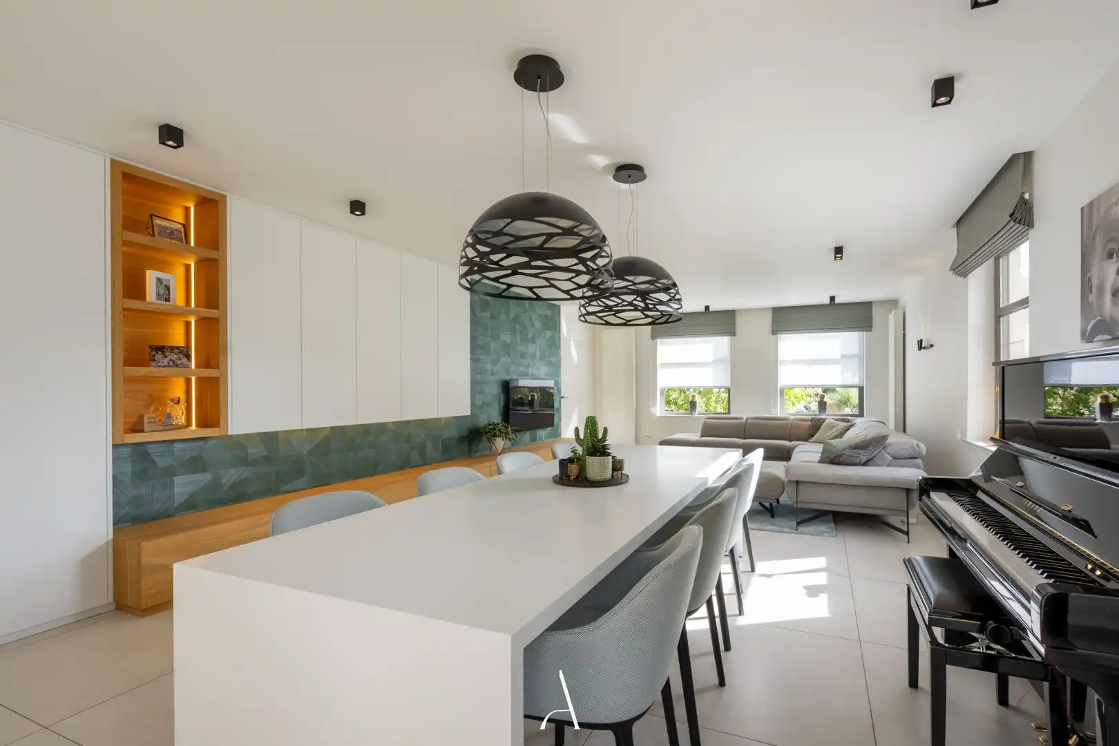 Ruime en energiezuinige villa met 4 slaapkamers op 763 m² in Molenbeersel foto 6