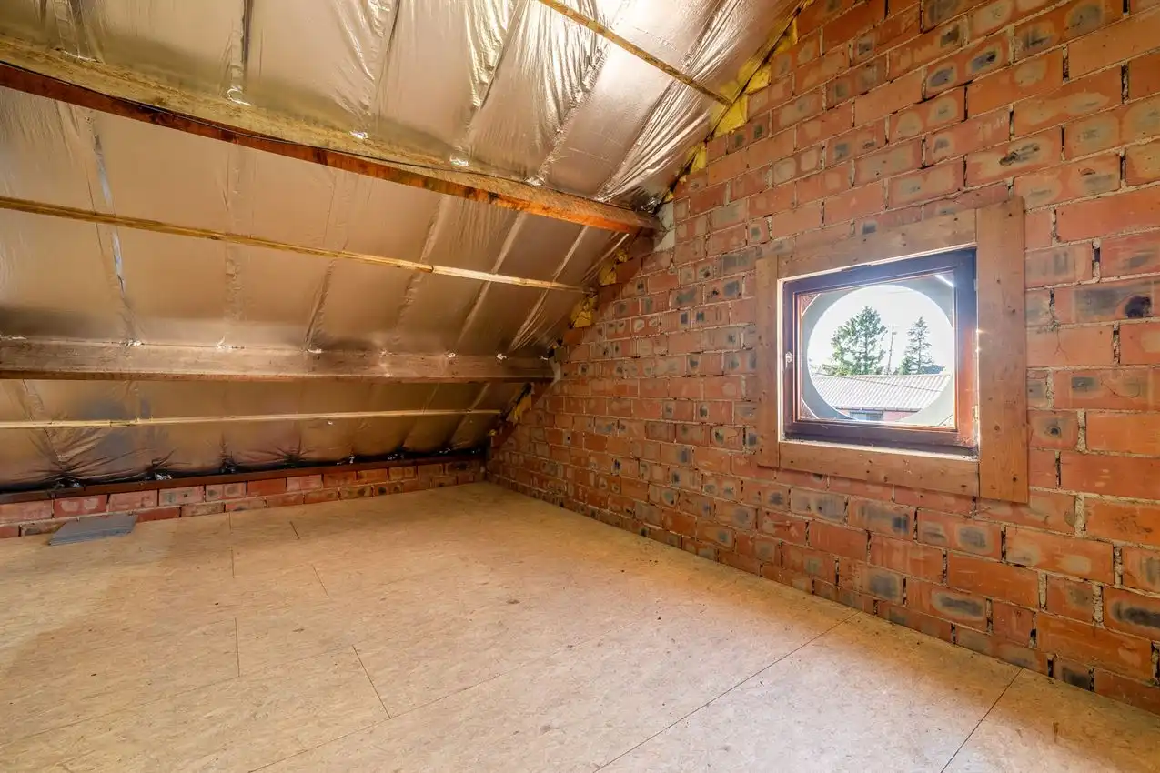 Gerenoveerde woning 3slk op rustige ligging foto 57