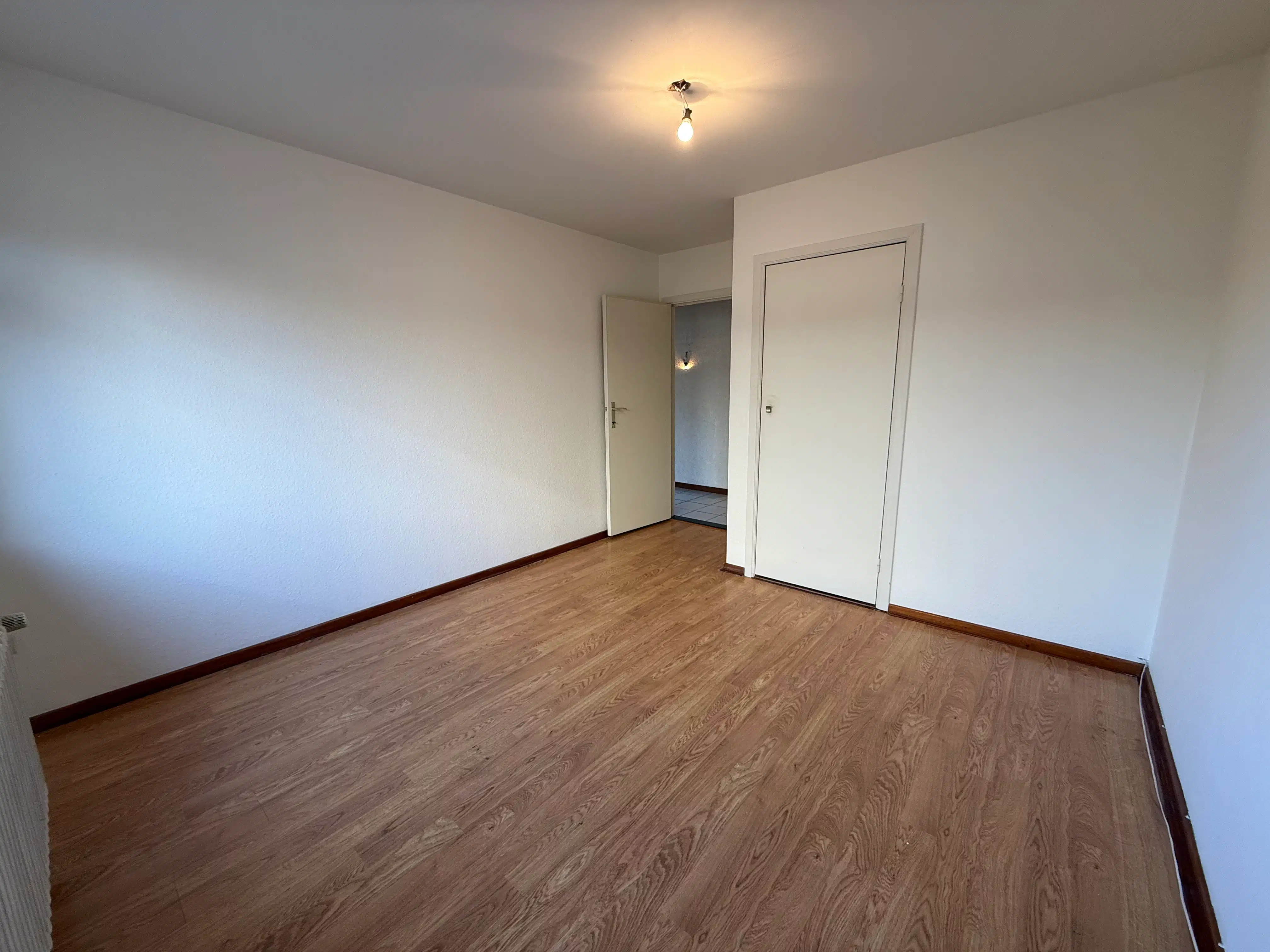 Gelijkvloerse halfopen woning met praktische tuin in Lanaken foto 9