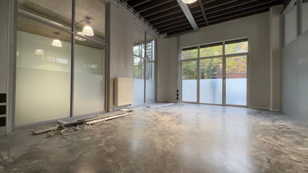 Instapklaar kantoor te huur in wijk Zurenborg te Antwerpen foto 7