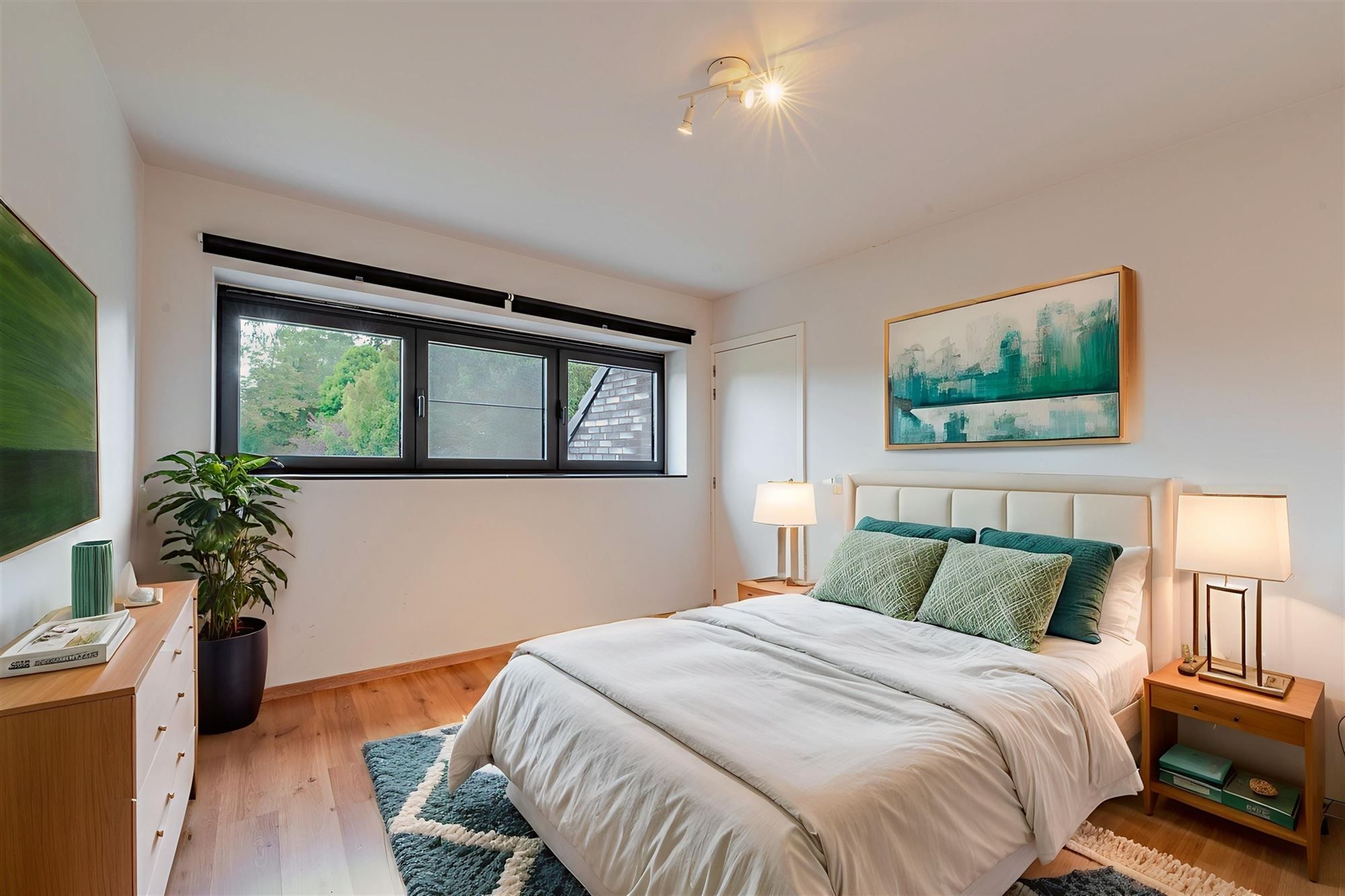 Moderne luxe en comfort in recente woning met 4 slaapkamers foto 16