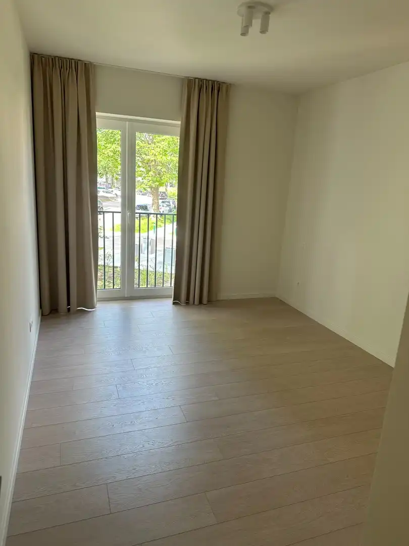Stijlvol & Duurzaam Wonen in Koningslo: Ruim 2-Slaapkamerappartement foto 5