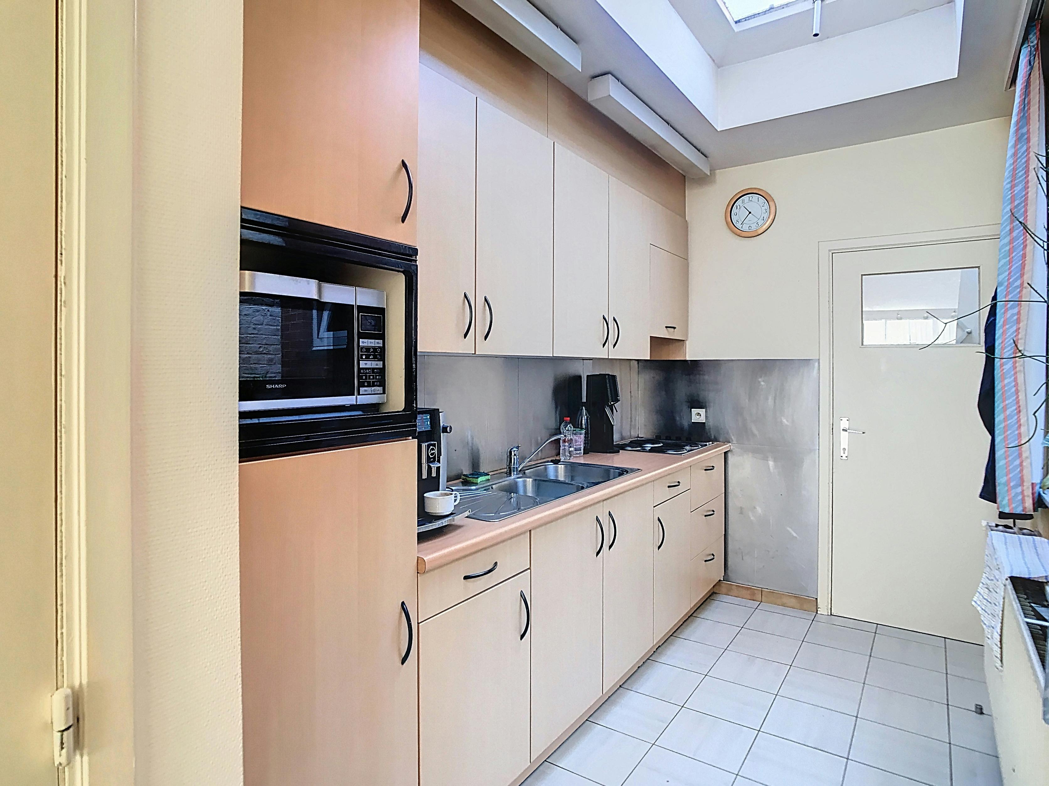 Leuke stadswoning met 2 slaapkamers en koertje te Poperinge! foto 7