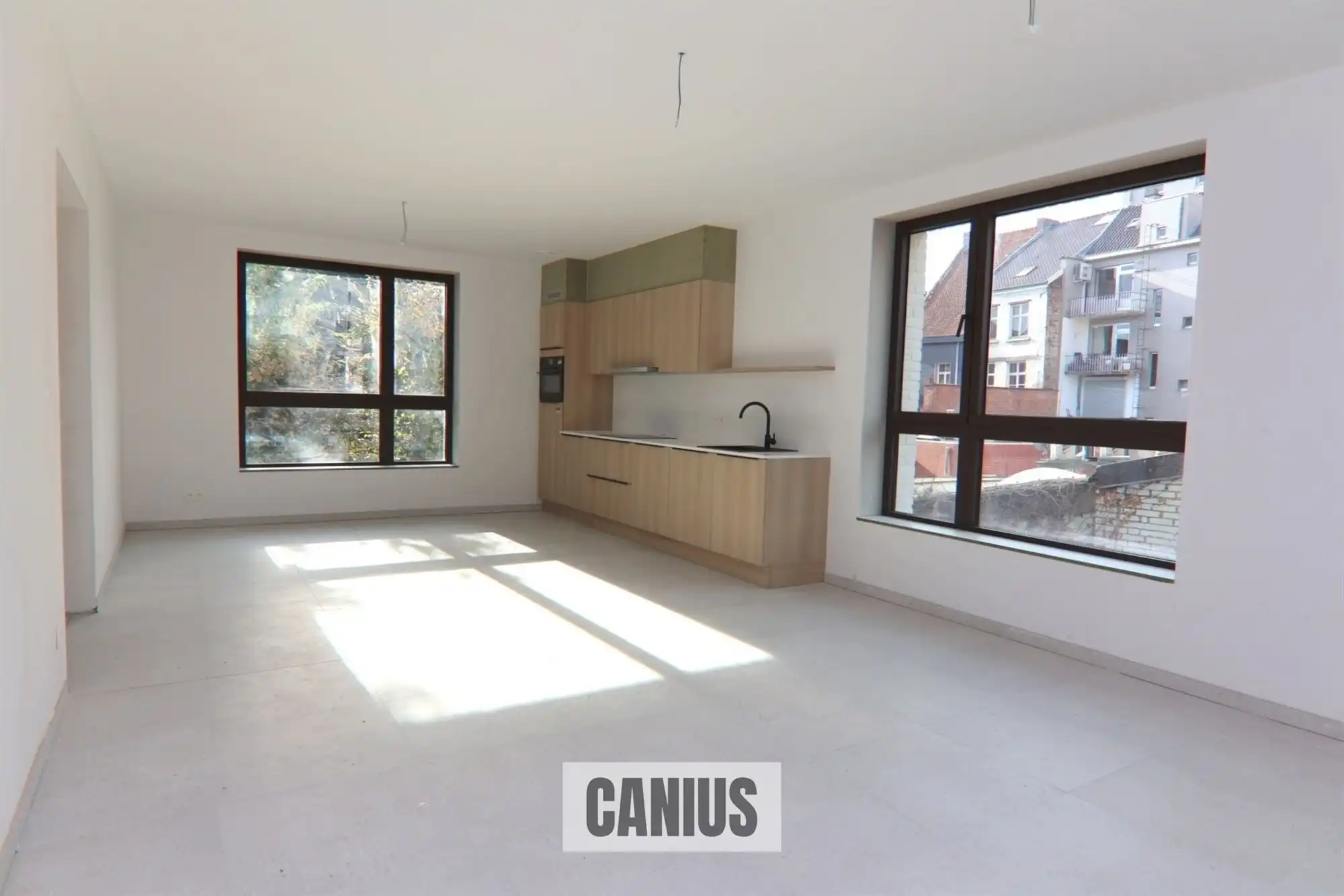 APPARTEMENT – 2 SLPKS – TERRAS IN HARTJE SINT-TRUIDEN foto 3