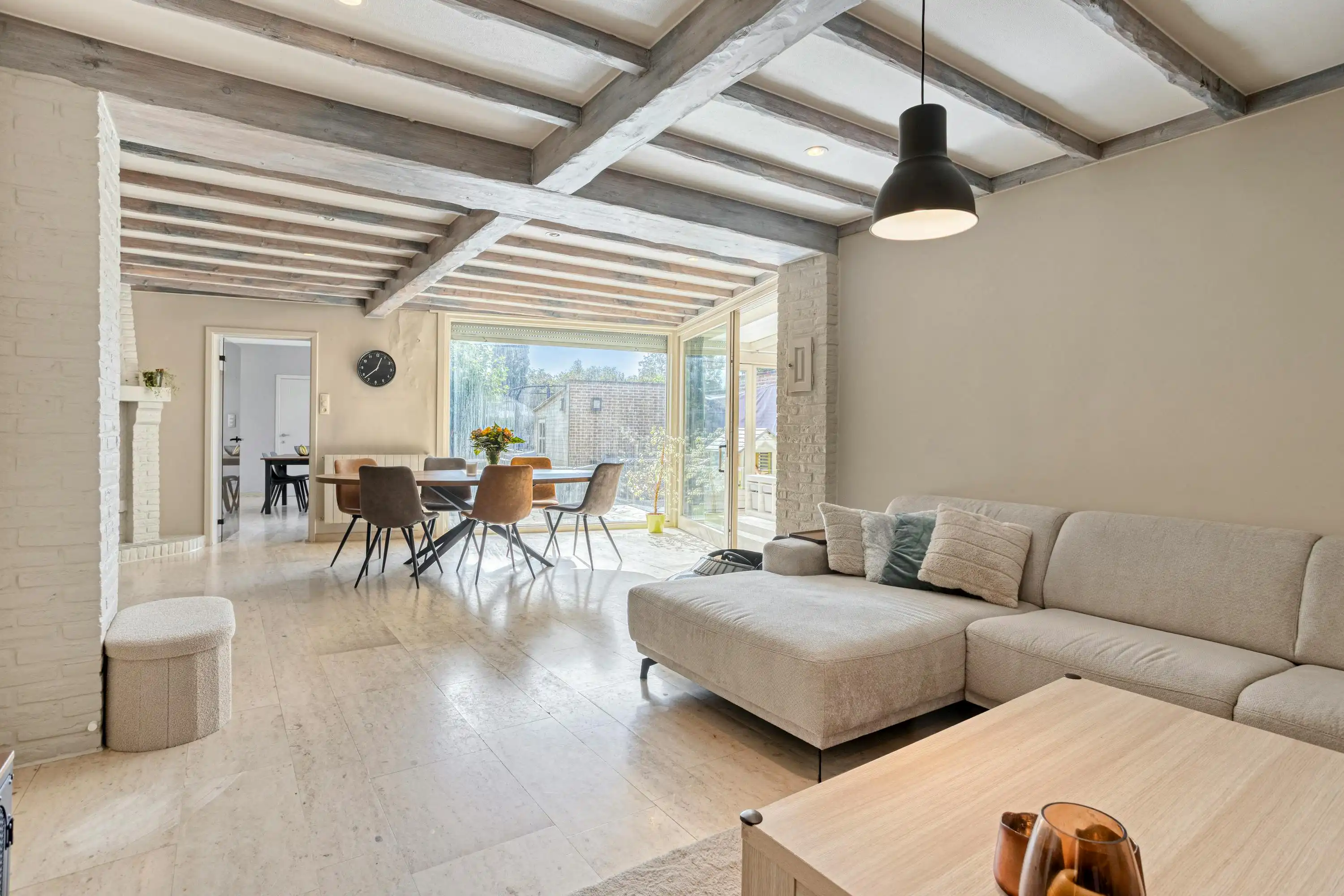 Uitzonderlijk ruime woning (307m²) te koop in centrum Zillebeke foto 6