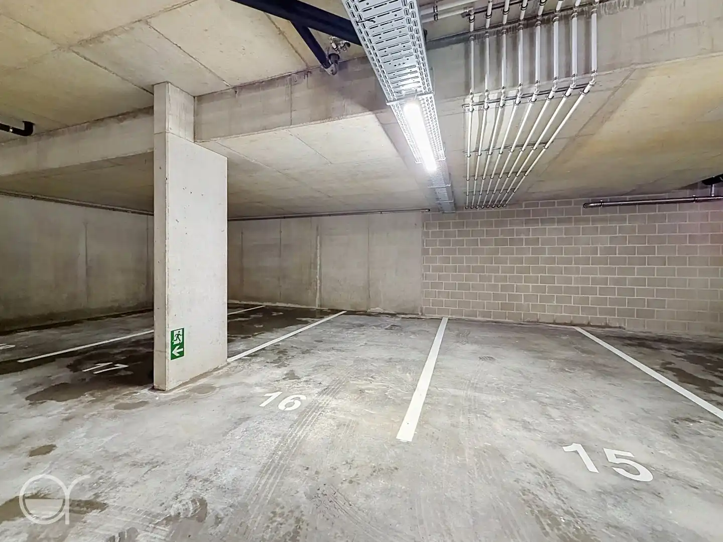Lichtrijk nieuwbouwappartement met twee slaapkamers en terras foto 9