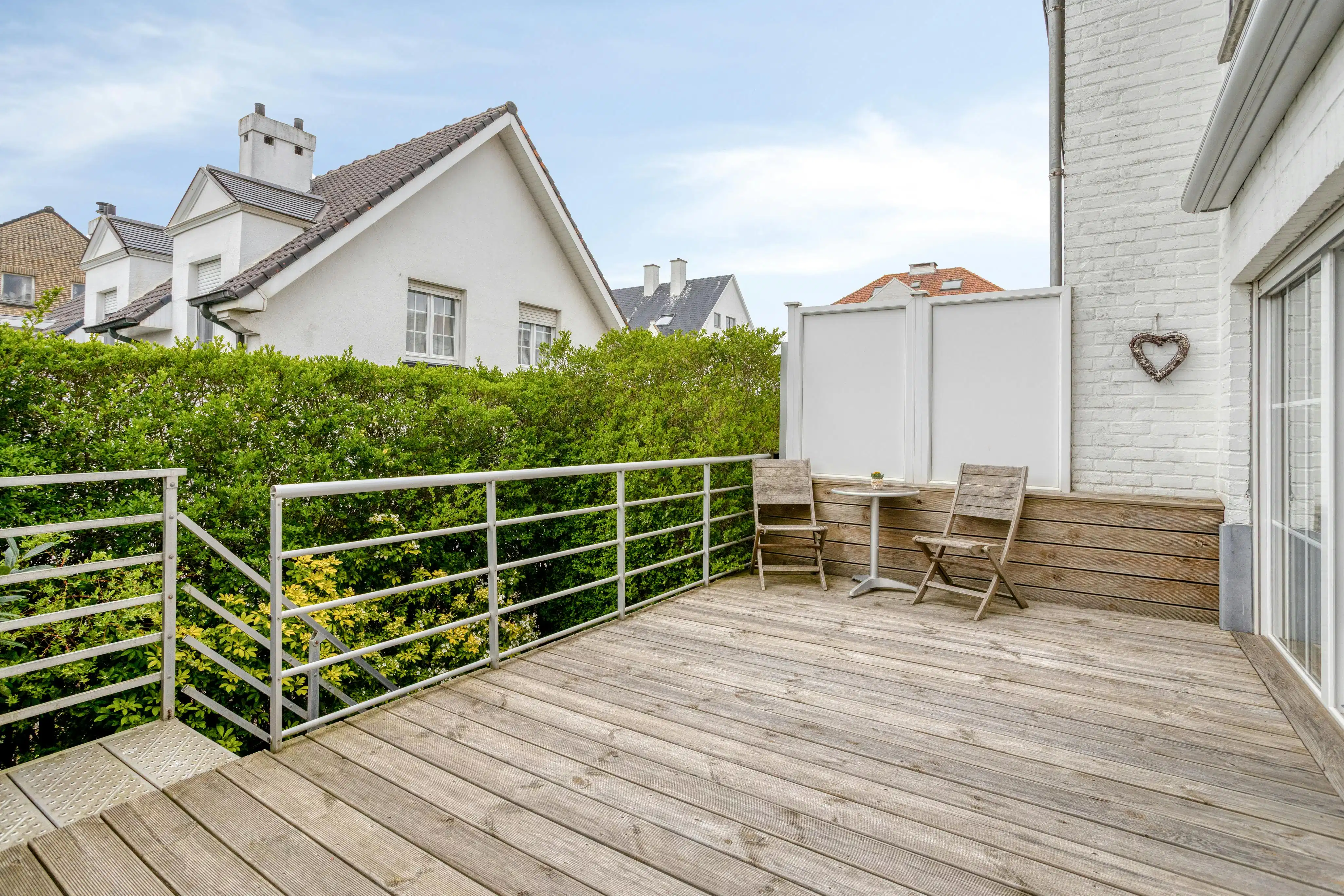 Ruime woning te koop aan de strandwijk van Zeebrugge foto 21