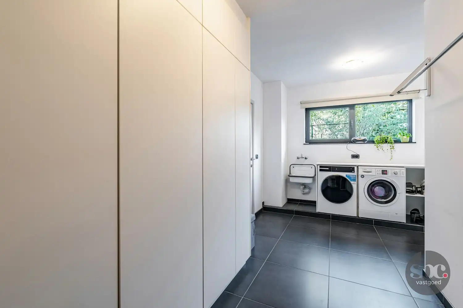 Moderne villa op riant perceel met verwarmd zwembad te Zonhoven foto 11