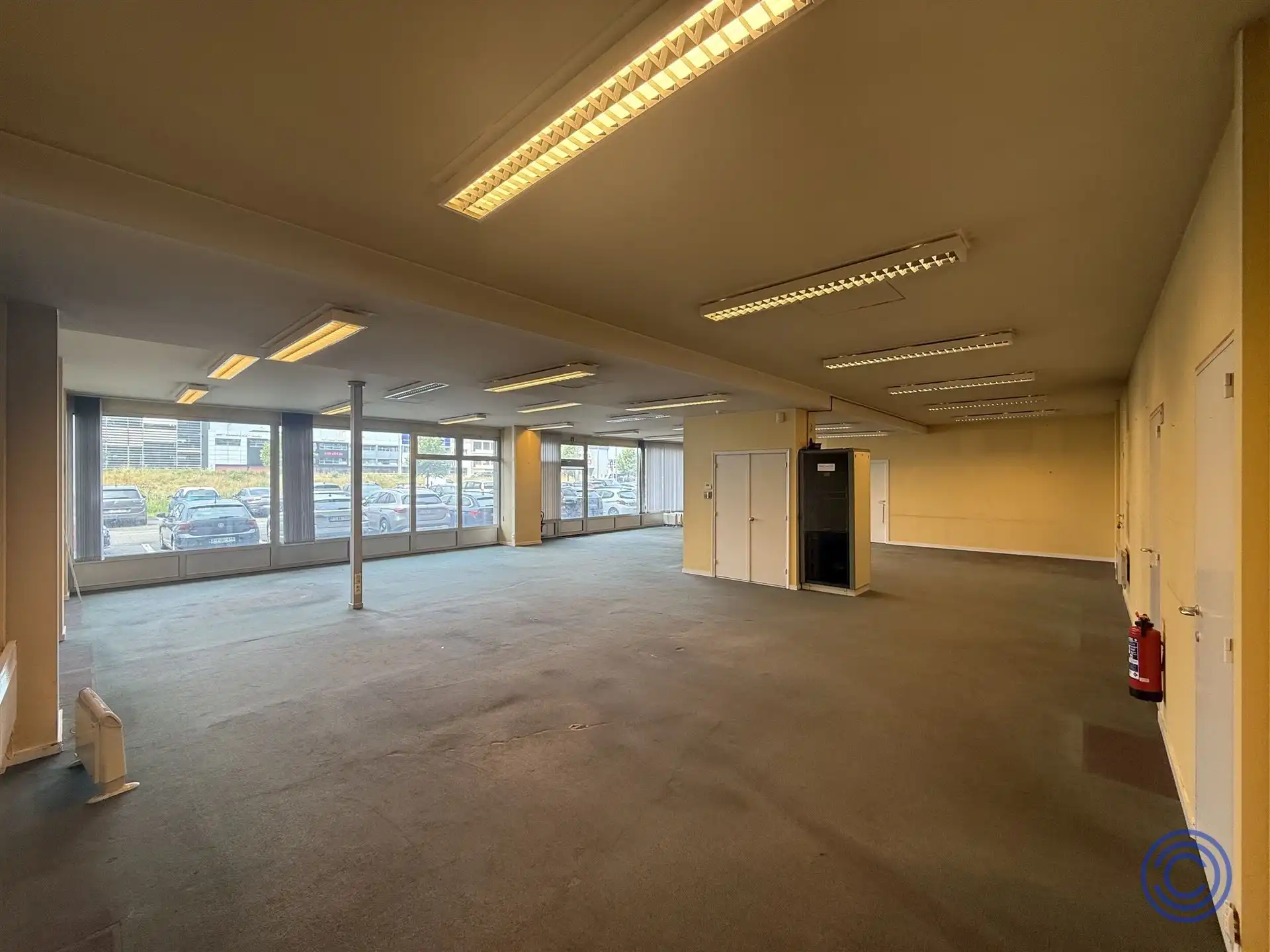 Kantoor ca. 240m² op de Noorderlaan! foto 2