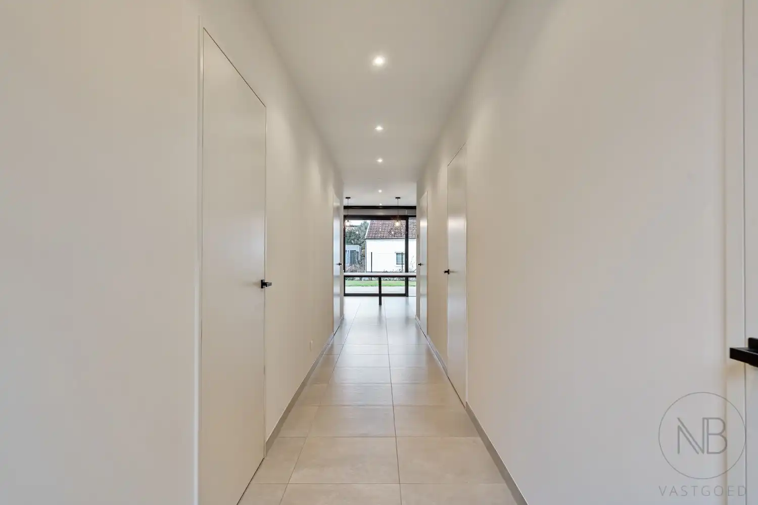 Moderne gelijkvloerse woning in Zonhoven op een perceel van 10a 91ca foto 27