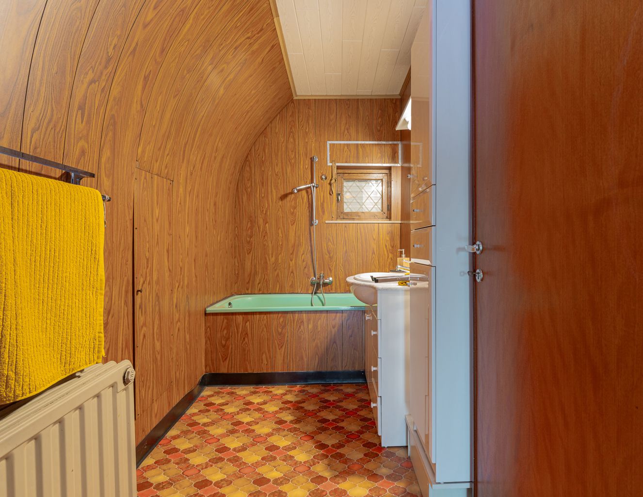 Charmante gezinswoning aan de rand van het centrum! foto 9