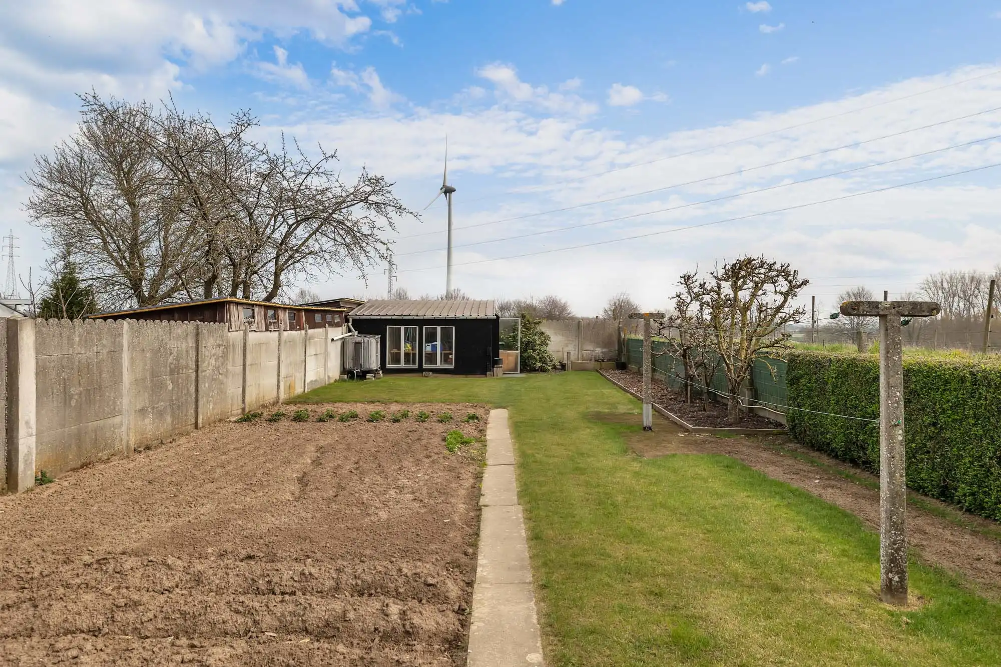 Goed onderhouden woning met garage op strategische locatie foto 23