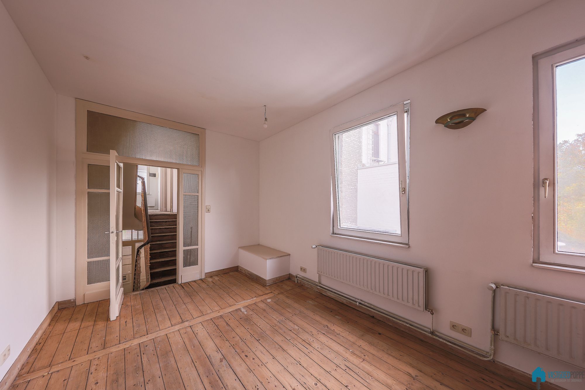 Ruim herenhuis met tuin en garage foto 14