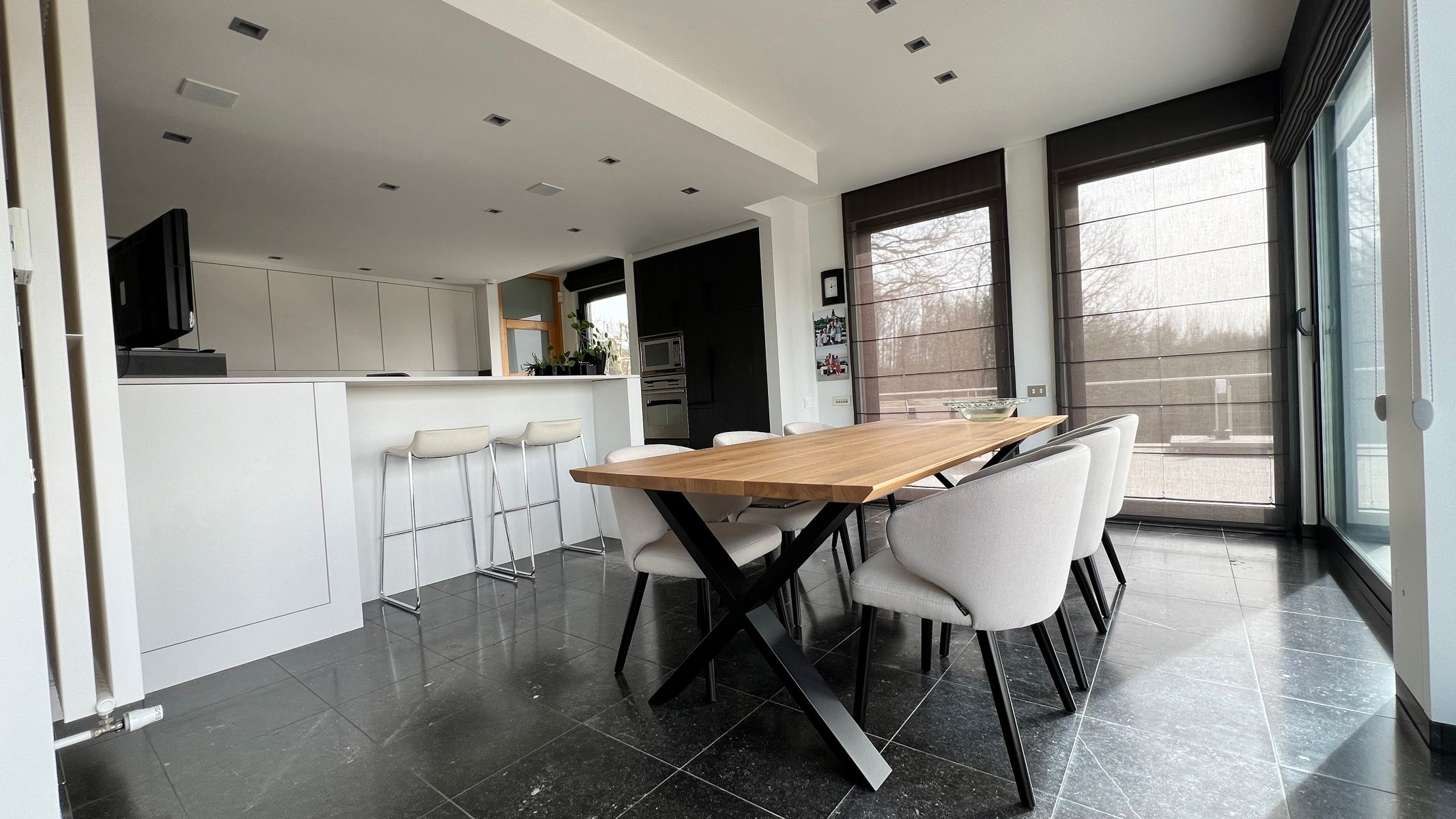 Exclusieve villa met adembenemend uitzicht en luxueuze voorzieningen foto 8