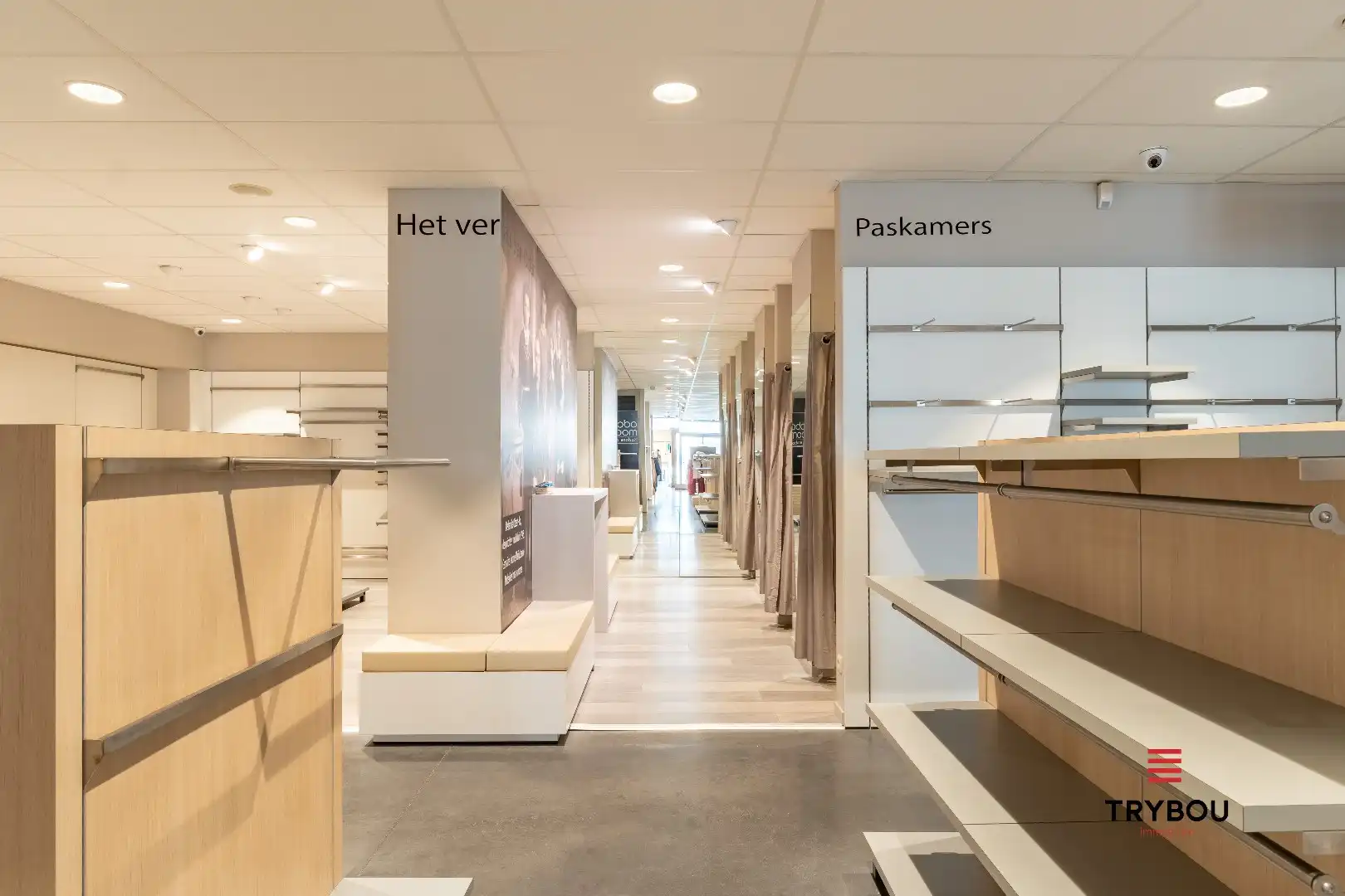 Te koop handelszaak + woning  foto 22