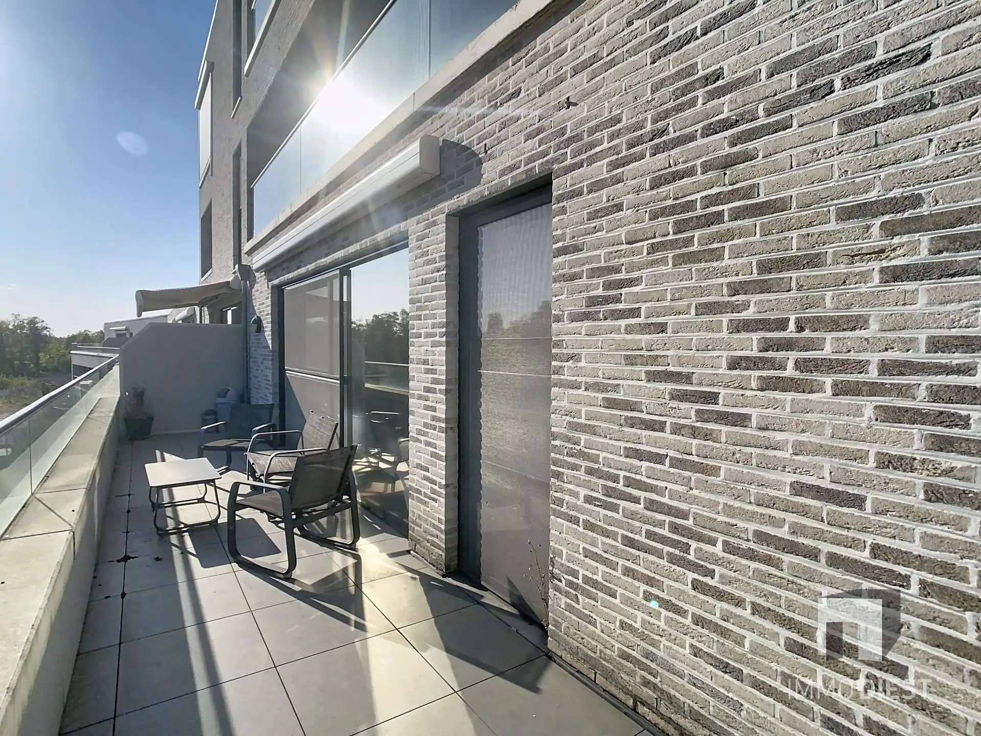 Een appartement waar comfort en ligging samenkomen. foto 13