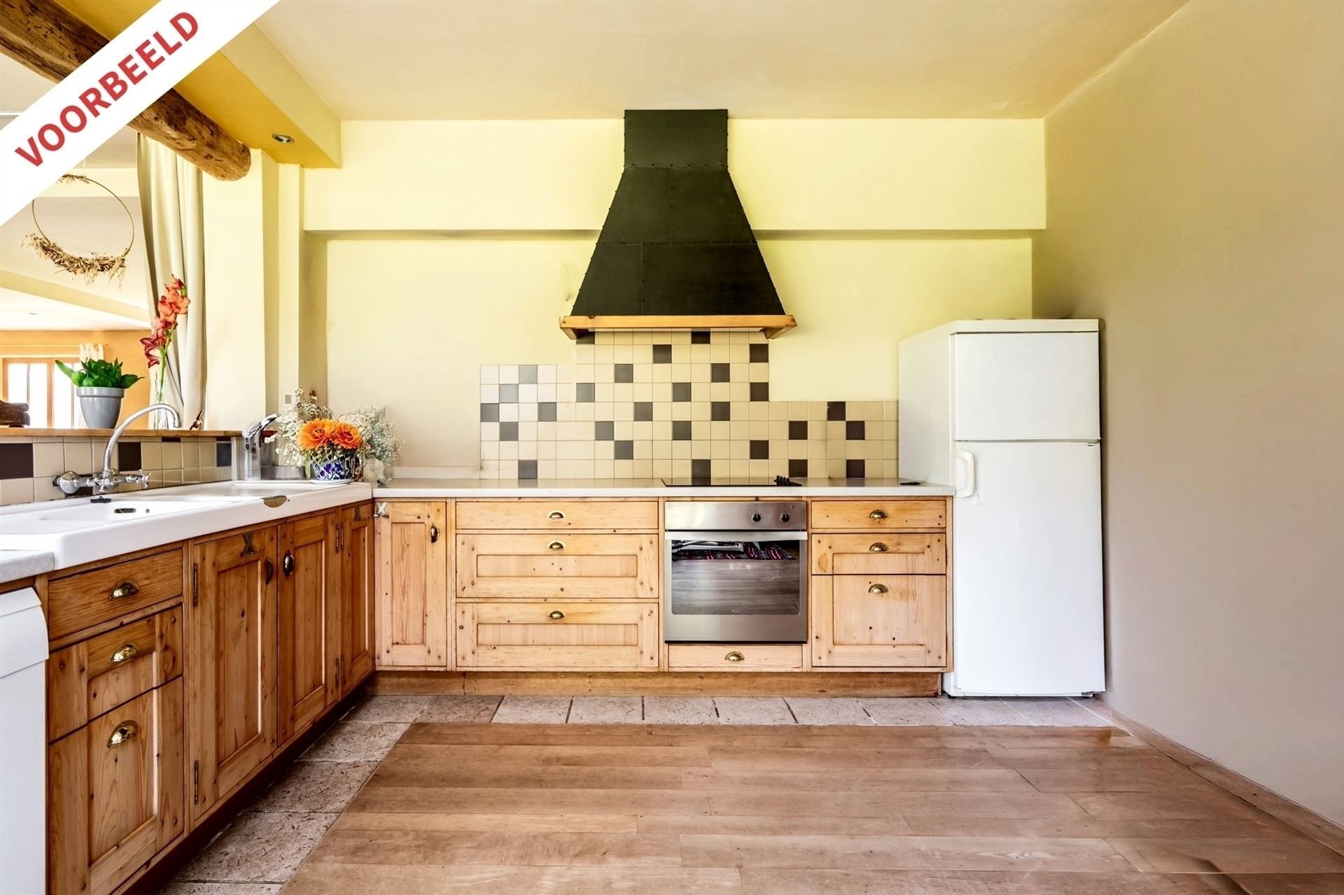 Ruime villa met extra woonhuis/praktijk op 4853m²! foto 9