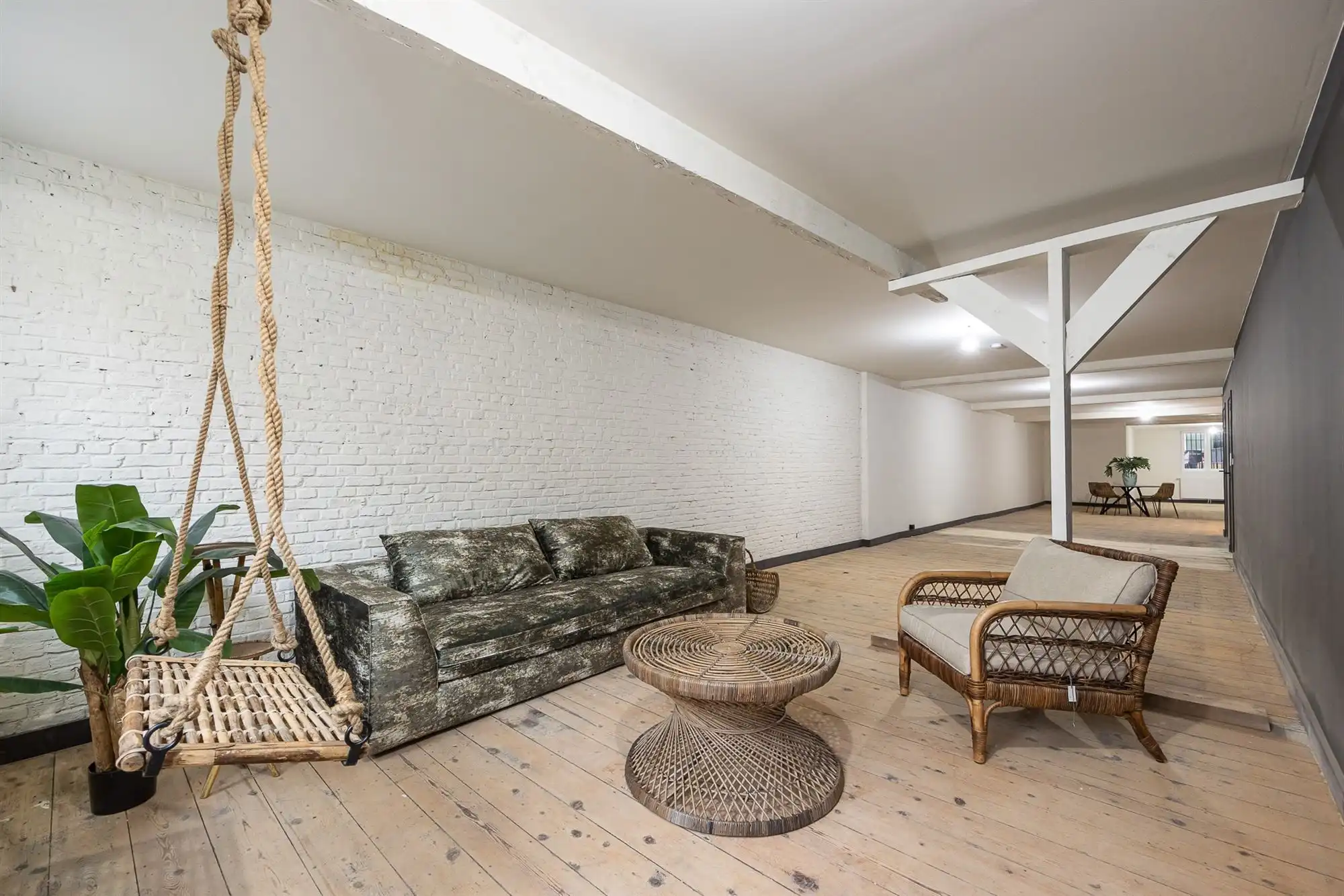 Atelier / polyvalente ruimte met loftallure foto 2