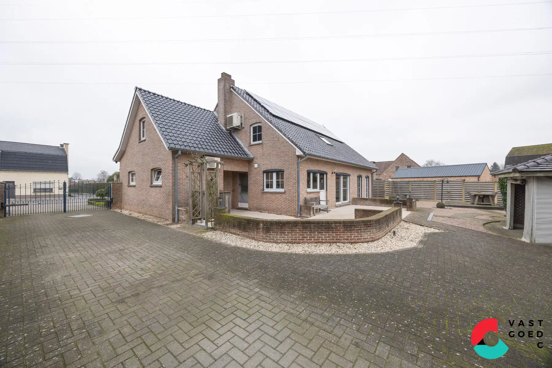 Huis te koop foto 24