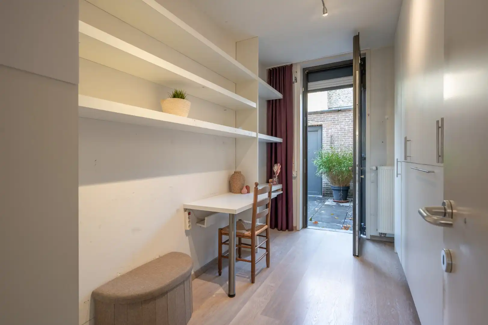 Gelijkvloers hoekappartement op unieke ligging in hartje Brugge foto 11