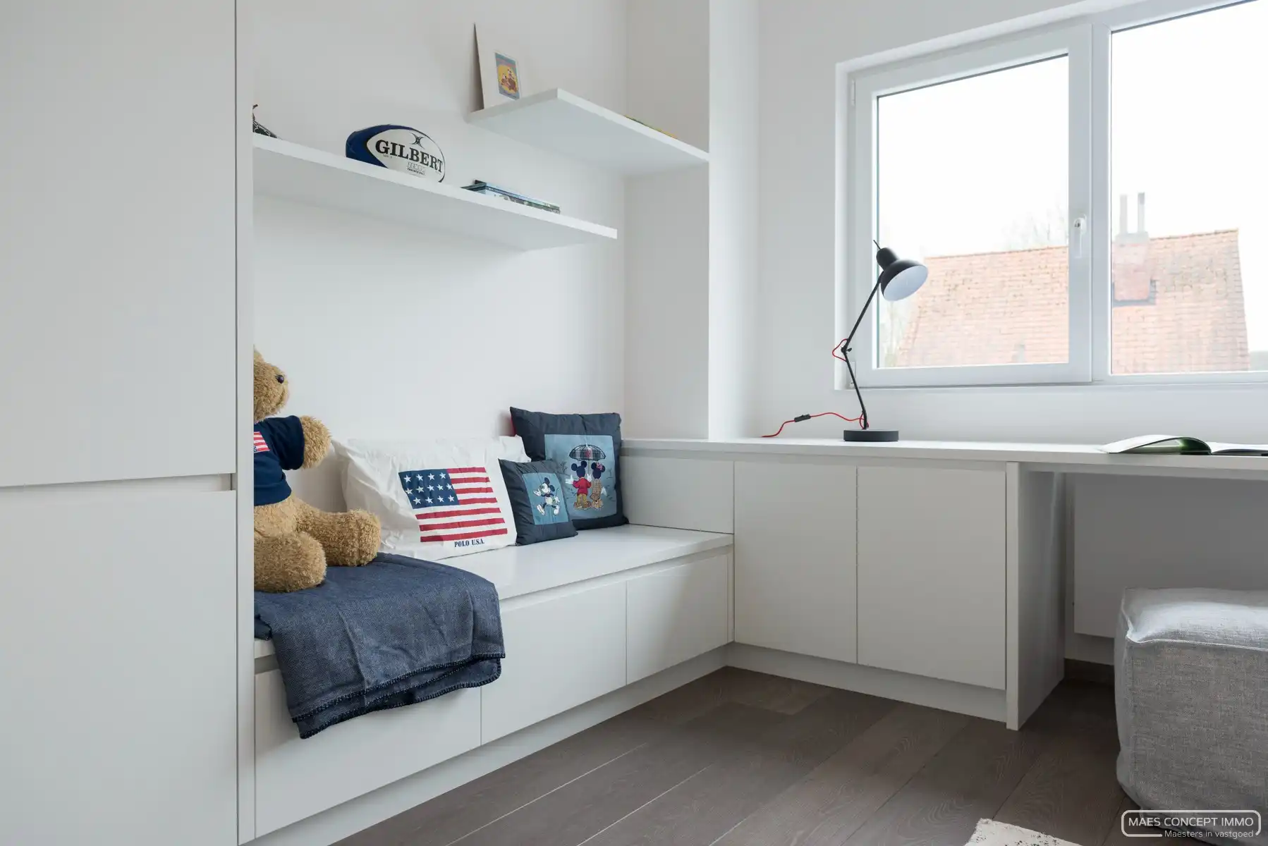 Luxueus afgewerkte villa te koop op topligging te Wielsbeke foto 9