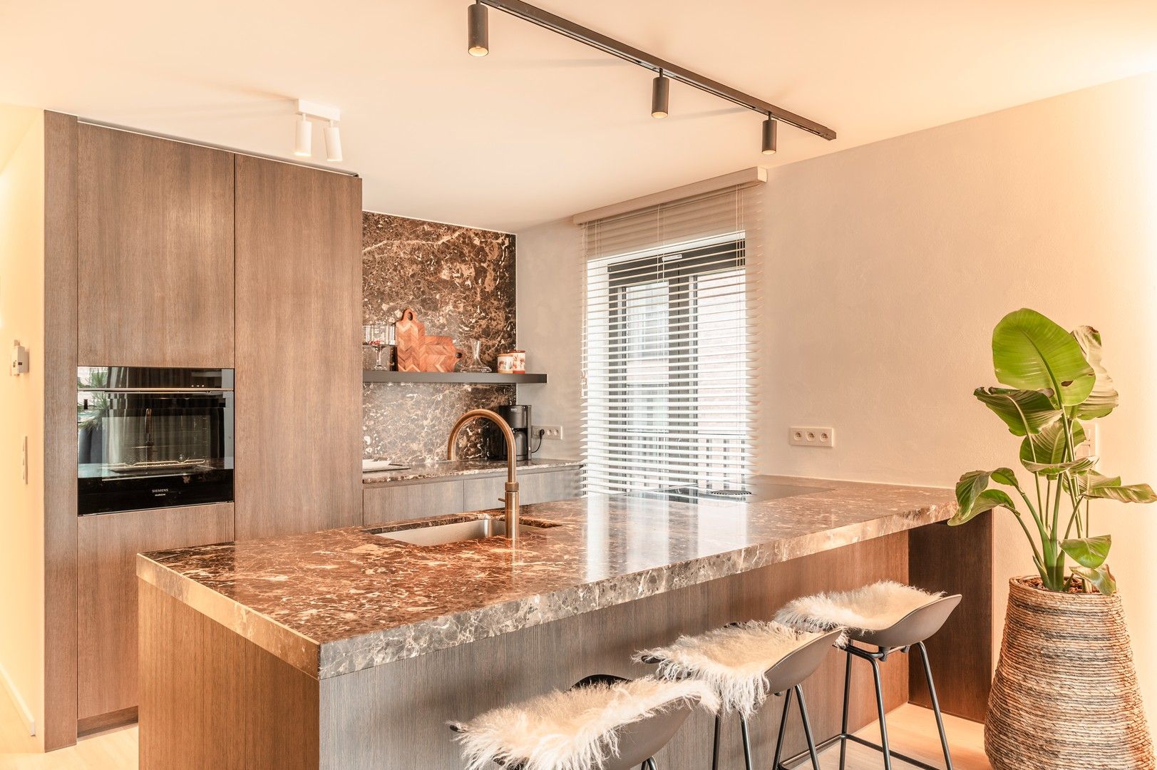 Exclusief appartement met naadloos design en ondergrondse staanplaats. foto 4