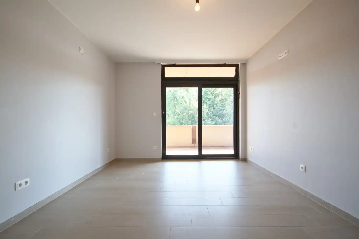 Ruim lichtrijk appartement met 3 slaapkamers en 2 terrassen foto 17
