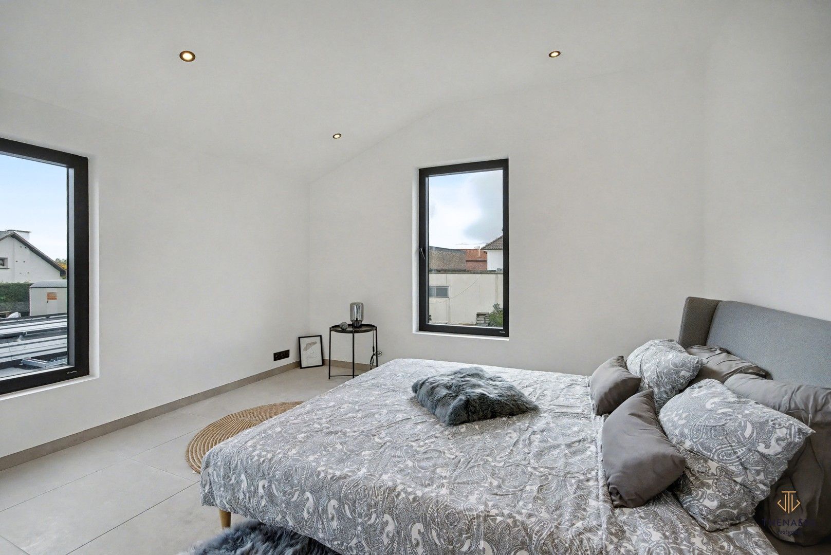 Nieuwbouwwoning met 3 slaapkamers en luxueuze afwerking. foto 19