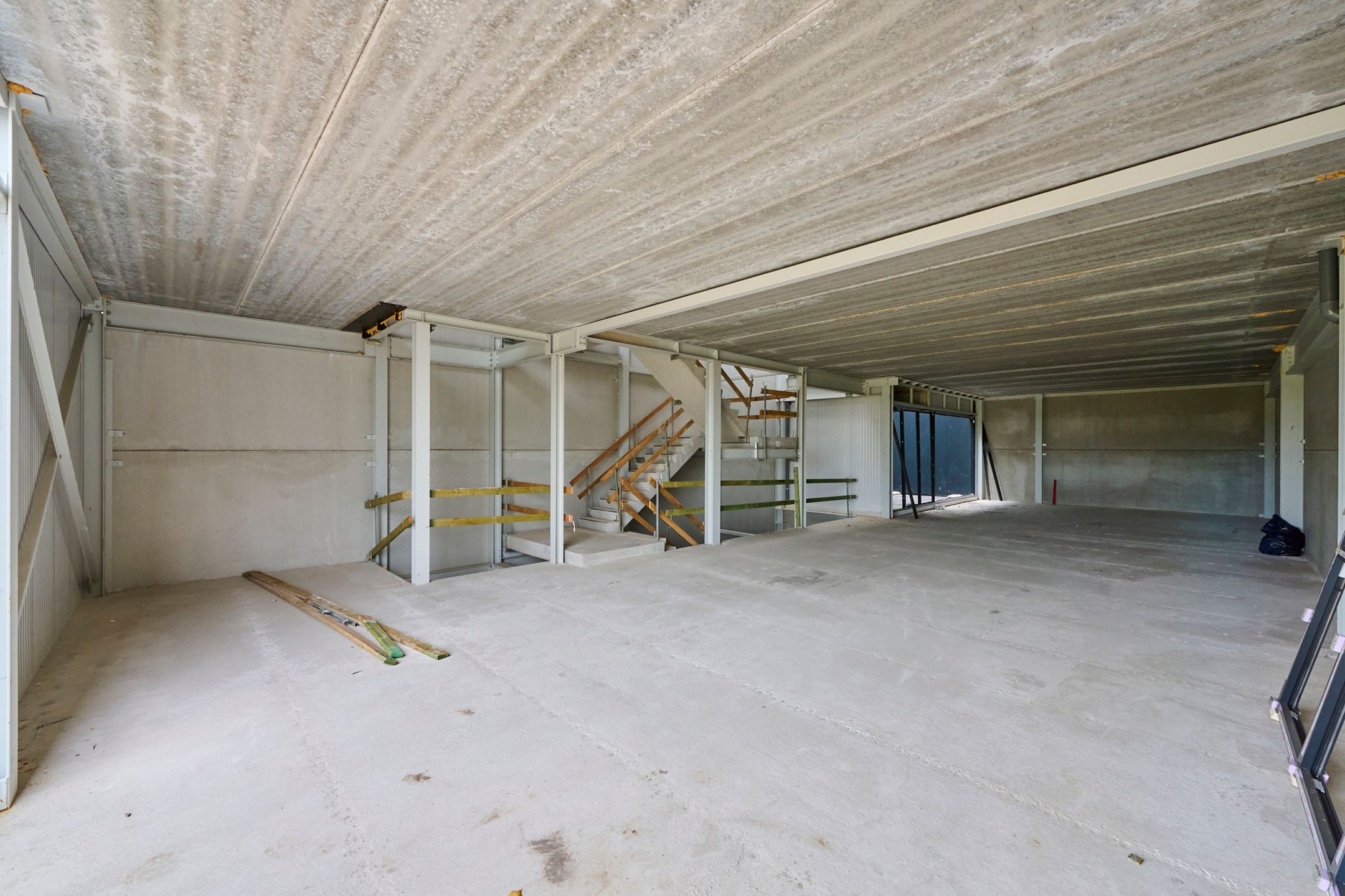 TE KOOP GENK: KMO-unit | kantoren | woonst - Kompellaan foto 20